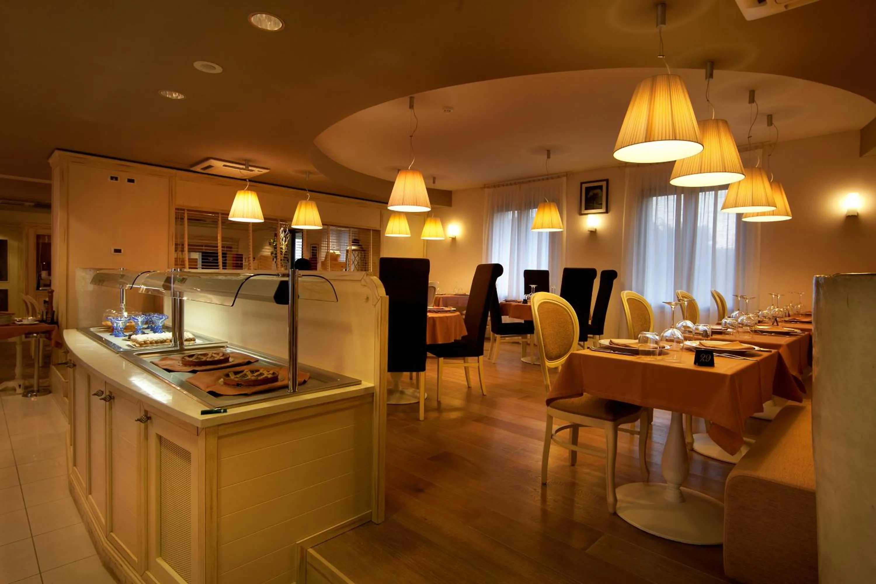 Restaurant/places to eat in Gran Paradiso Hotel Spa