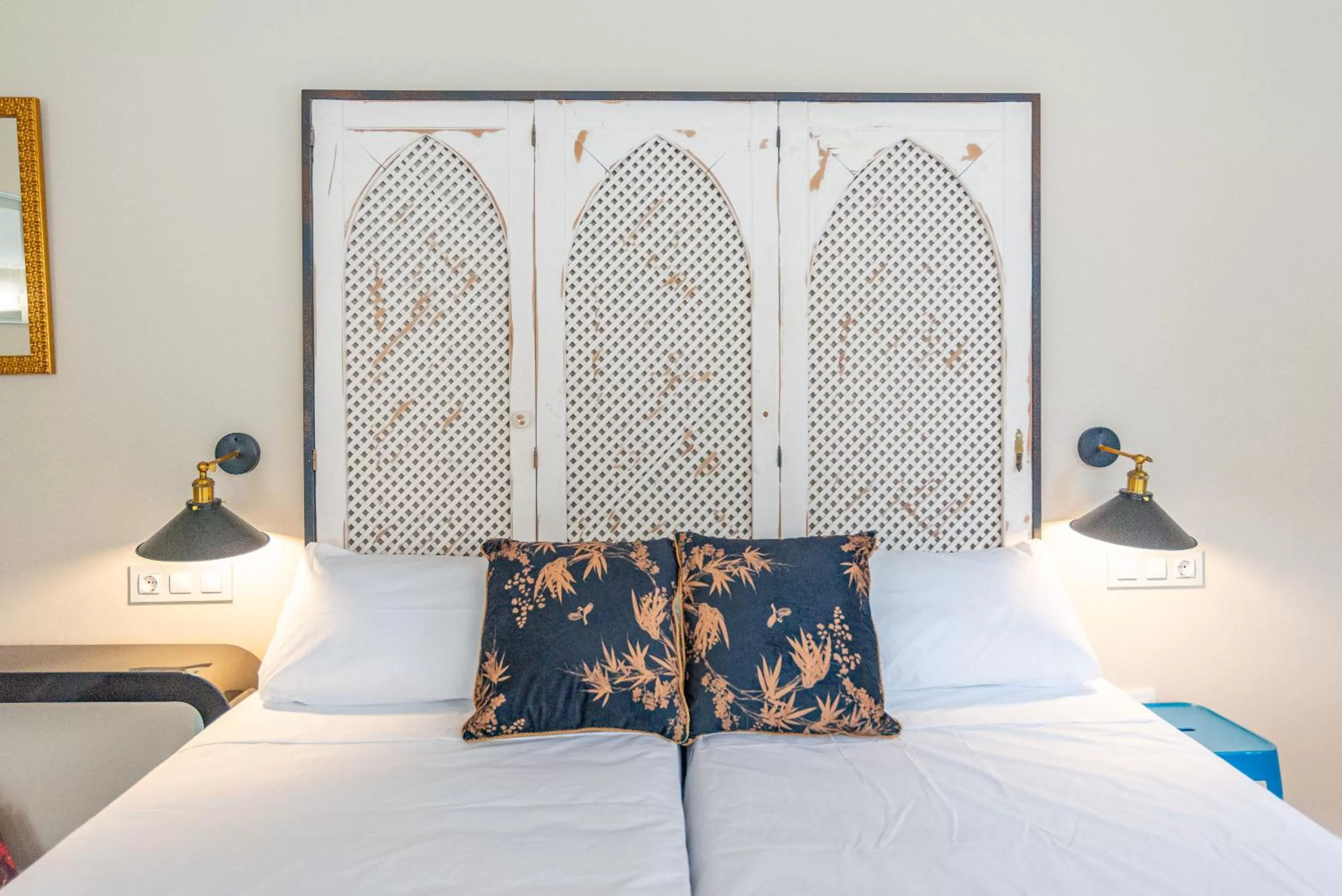 Bedroom, Bed in Hotel Albaicín