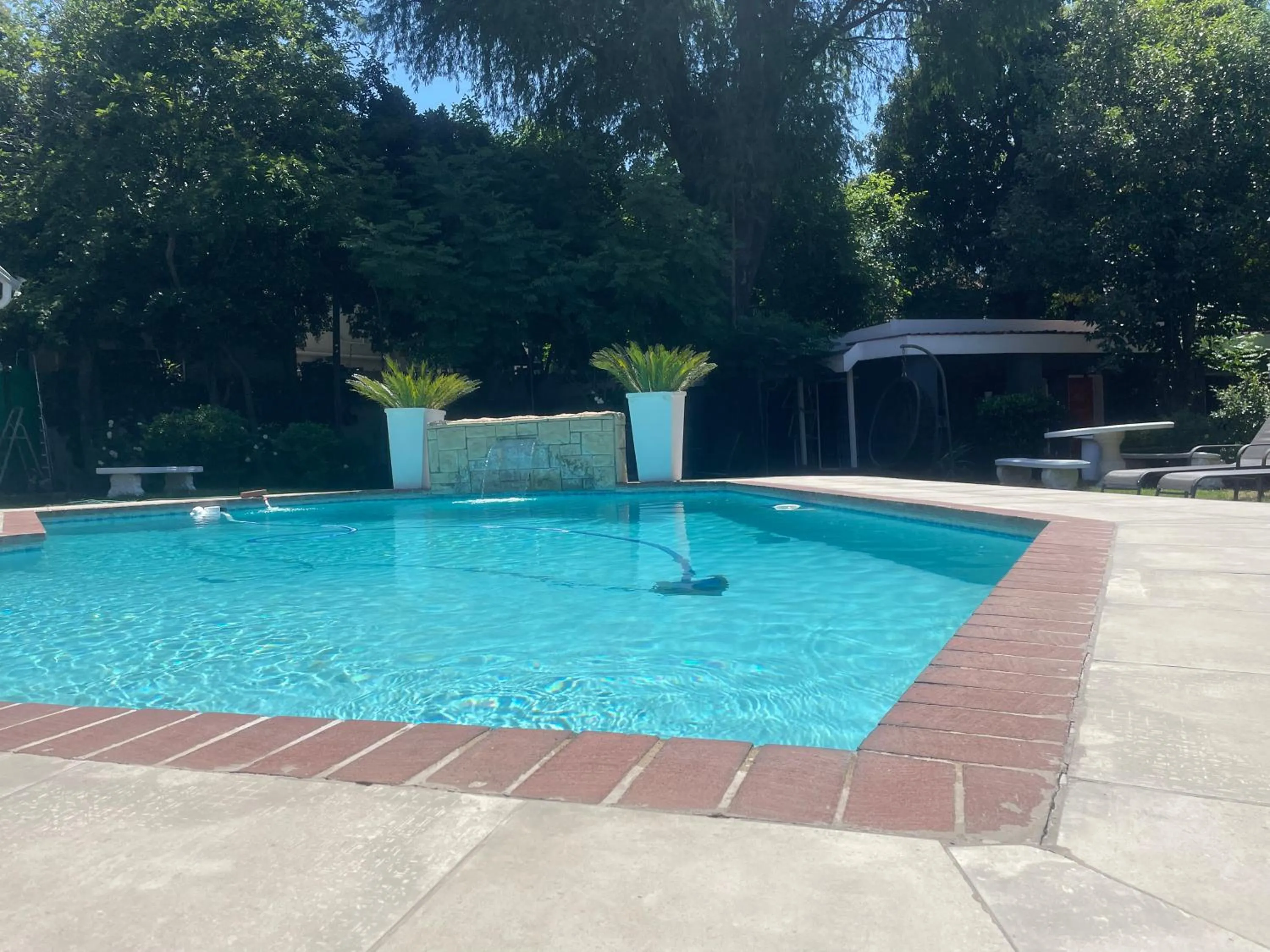 Swimming pool in Marion Lodge