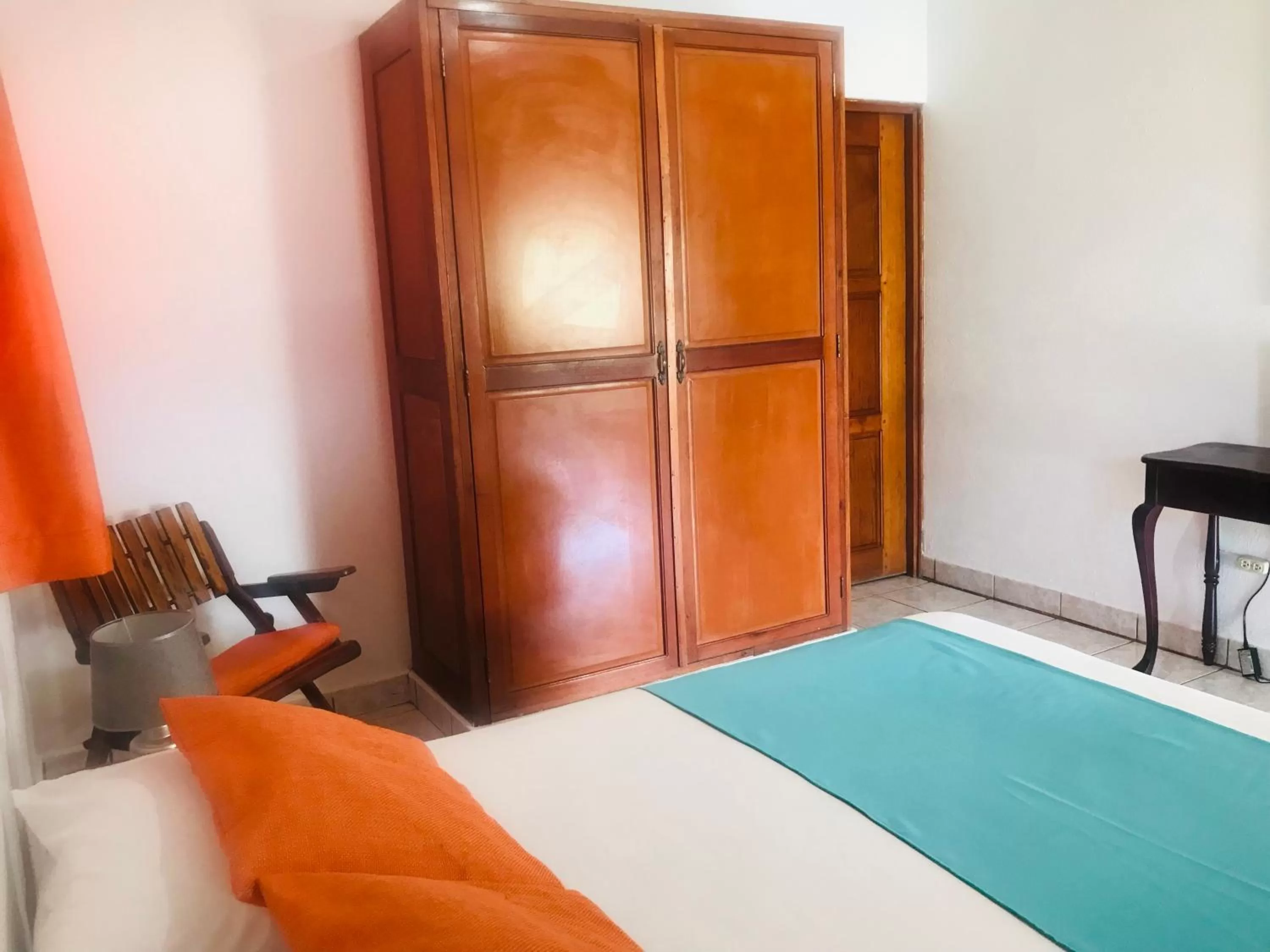 Sea view, Bed in HC Liri Hotel