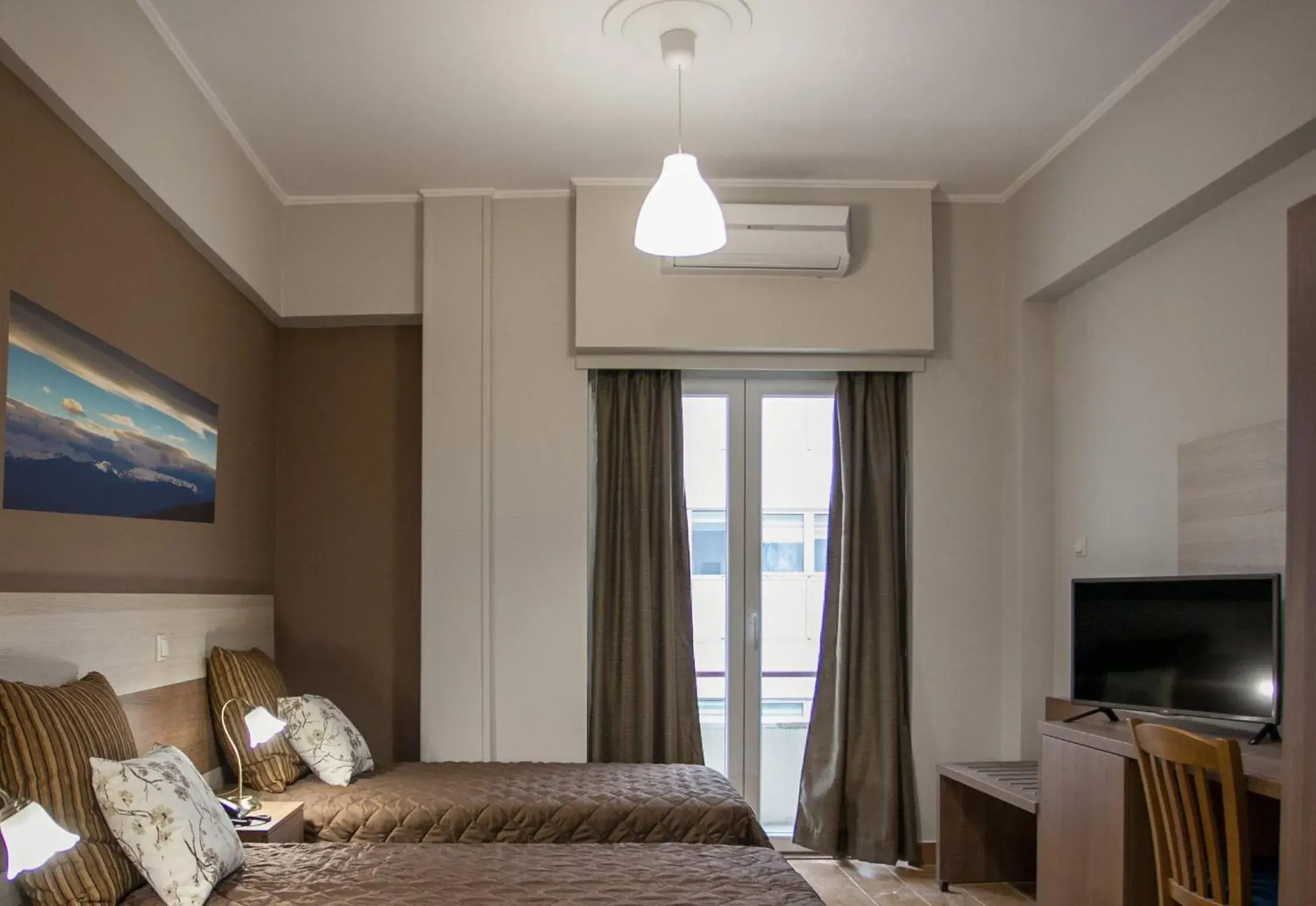 Double or Twin Room with Balcony in Ambrosia Suites Double or Twin Room with Balcony in Ambrosia Suites