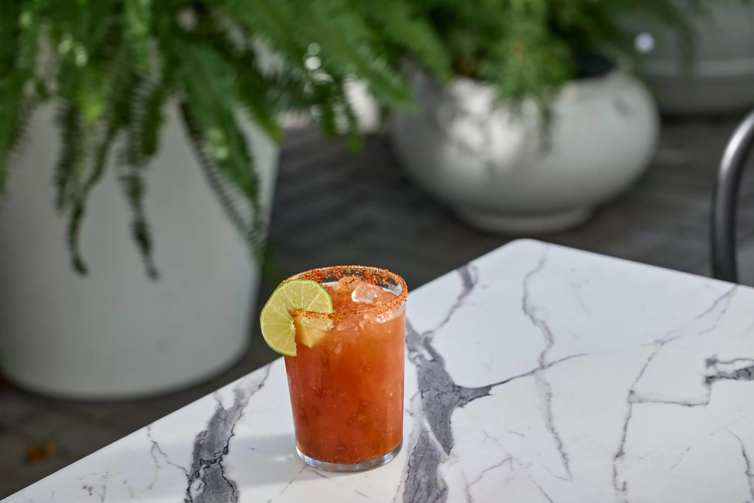 Lounge or bar in Kimpton Banneker Hotel by IHG