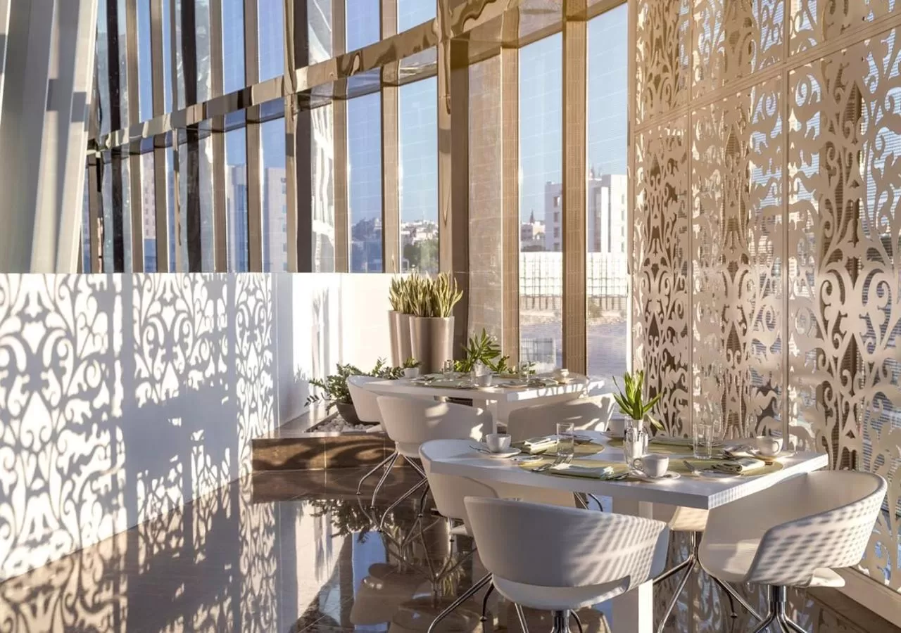 Restaurant/places to eat in Amman Rotana