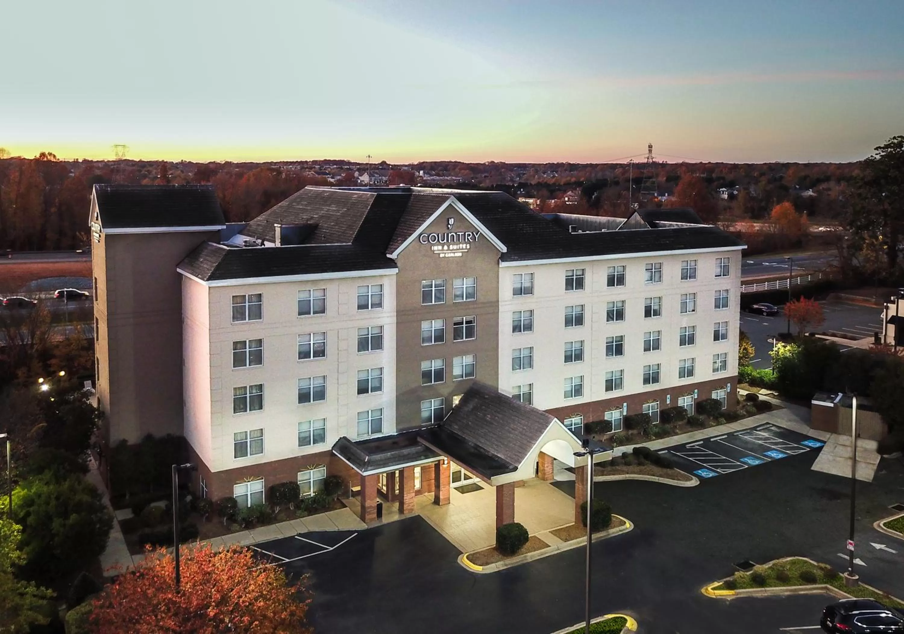 Bird's eye view in Country Inn & Suites by Radisson, Lake Norman Huntersville, NC
