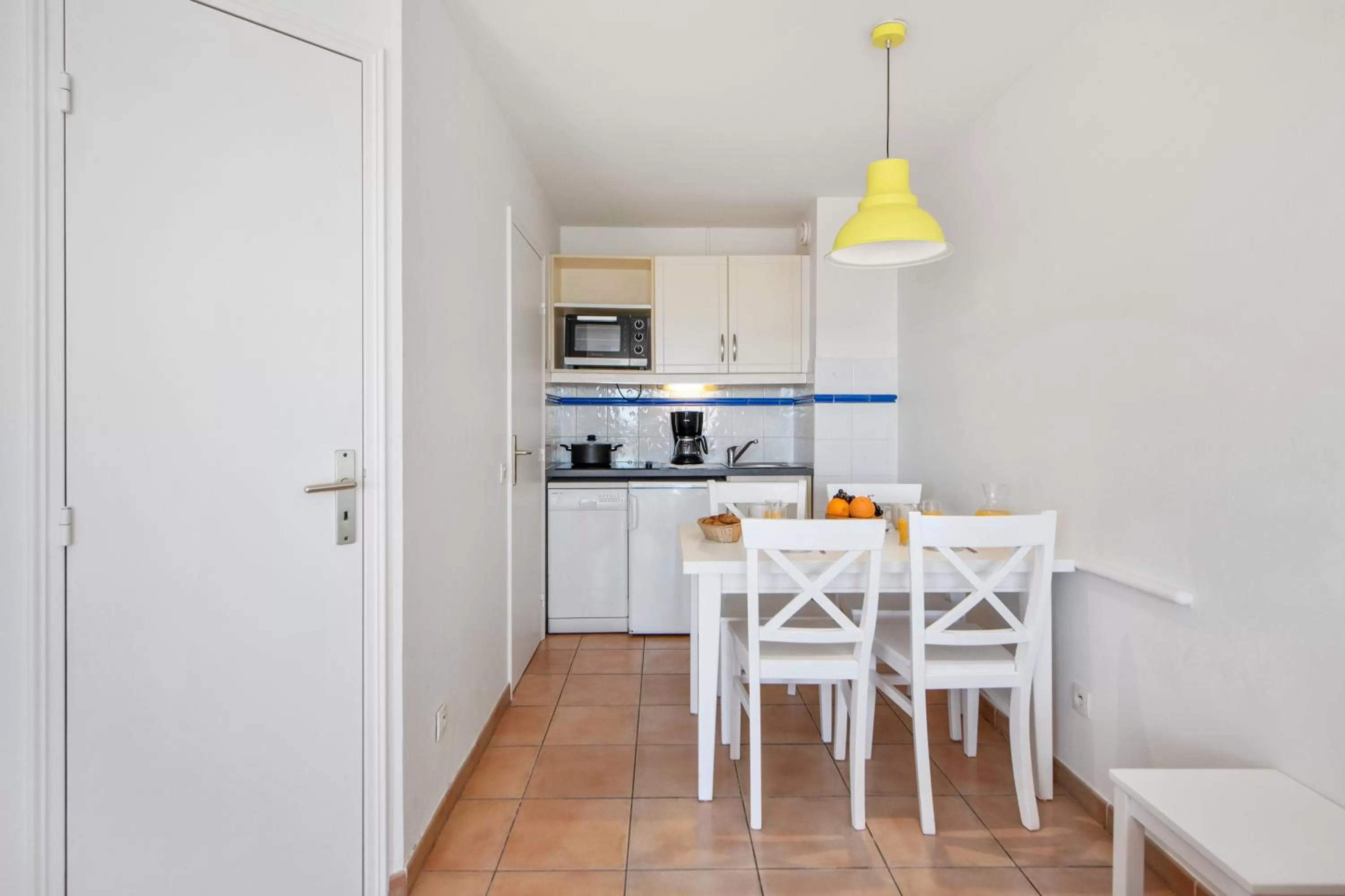 Kitchen or kitchenette in Résidence Pierre & Vacances Les Rivages Du Parc