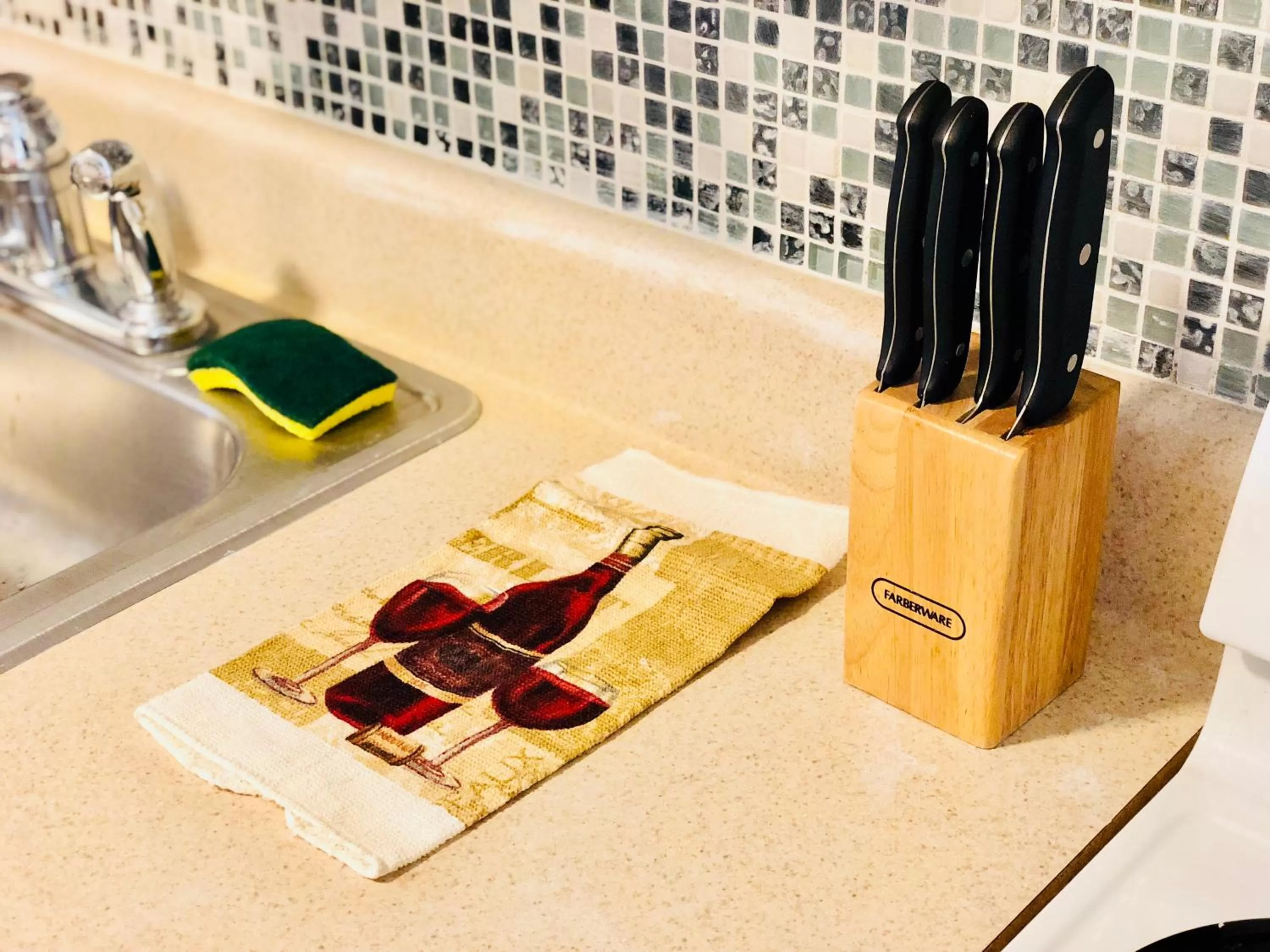 Coffee/tea facilities in Hollywood Light Haven Lodge