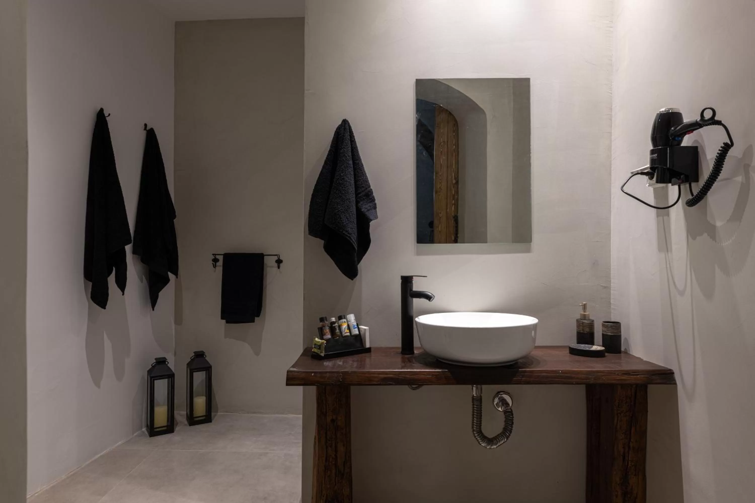 Bathroom in Ancient Knights Luxury Suites