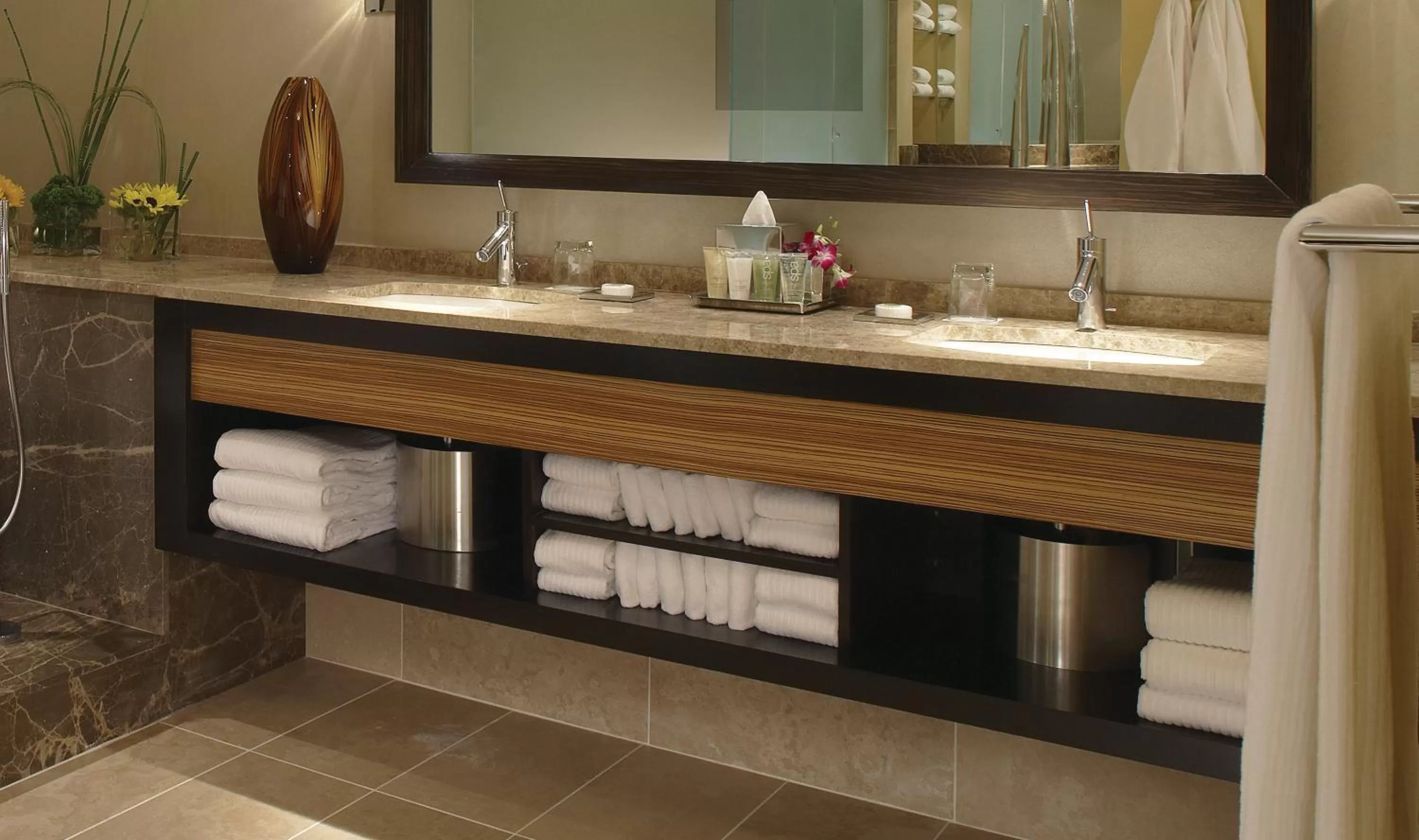 Bathroom in MGM Grand Detroit