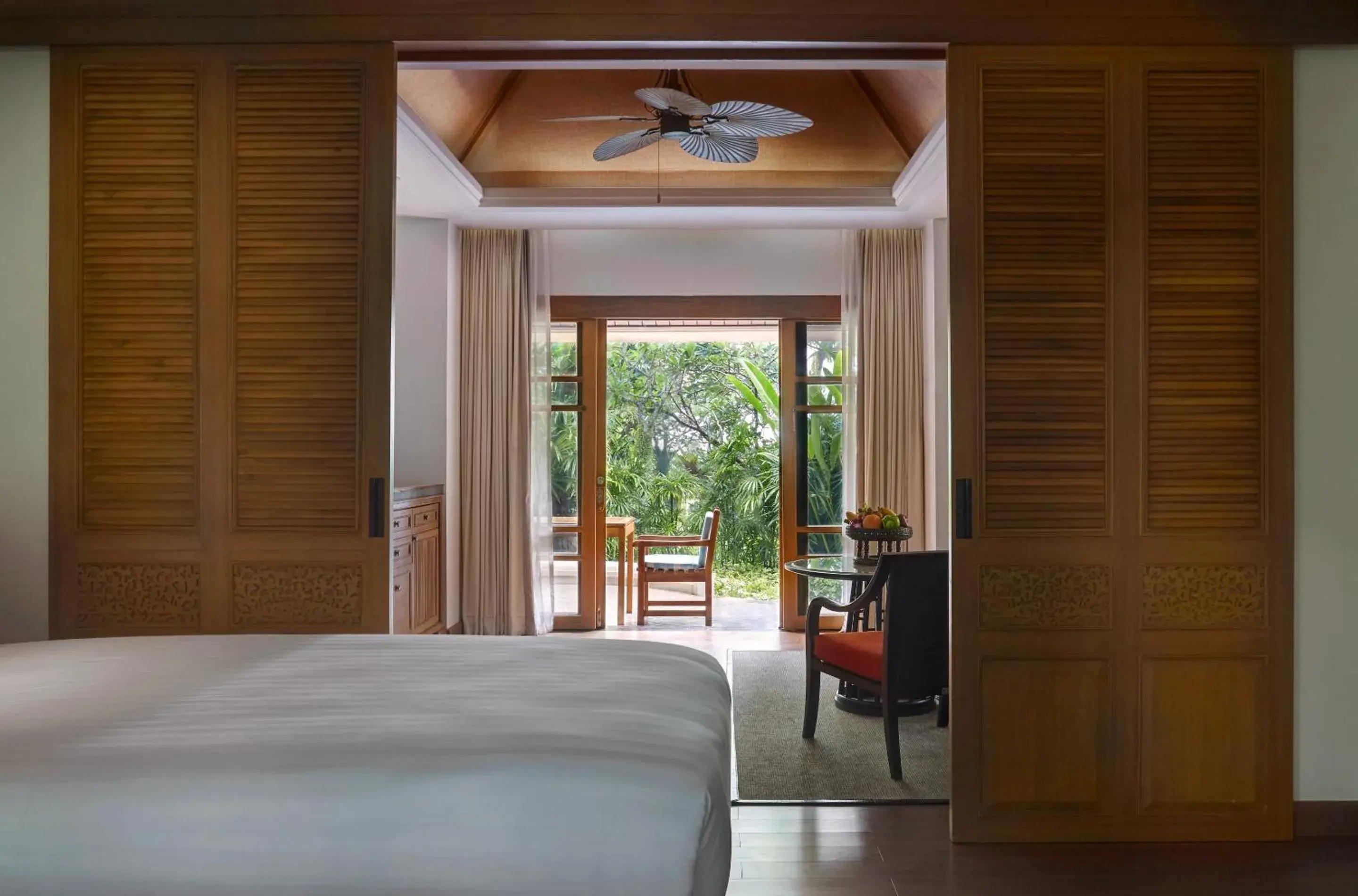 Deluxe Beachfront Villa in Santiburi Koh Samui Deluxe Beachfront Villa in Santiburi Koh Samui