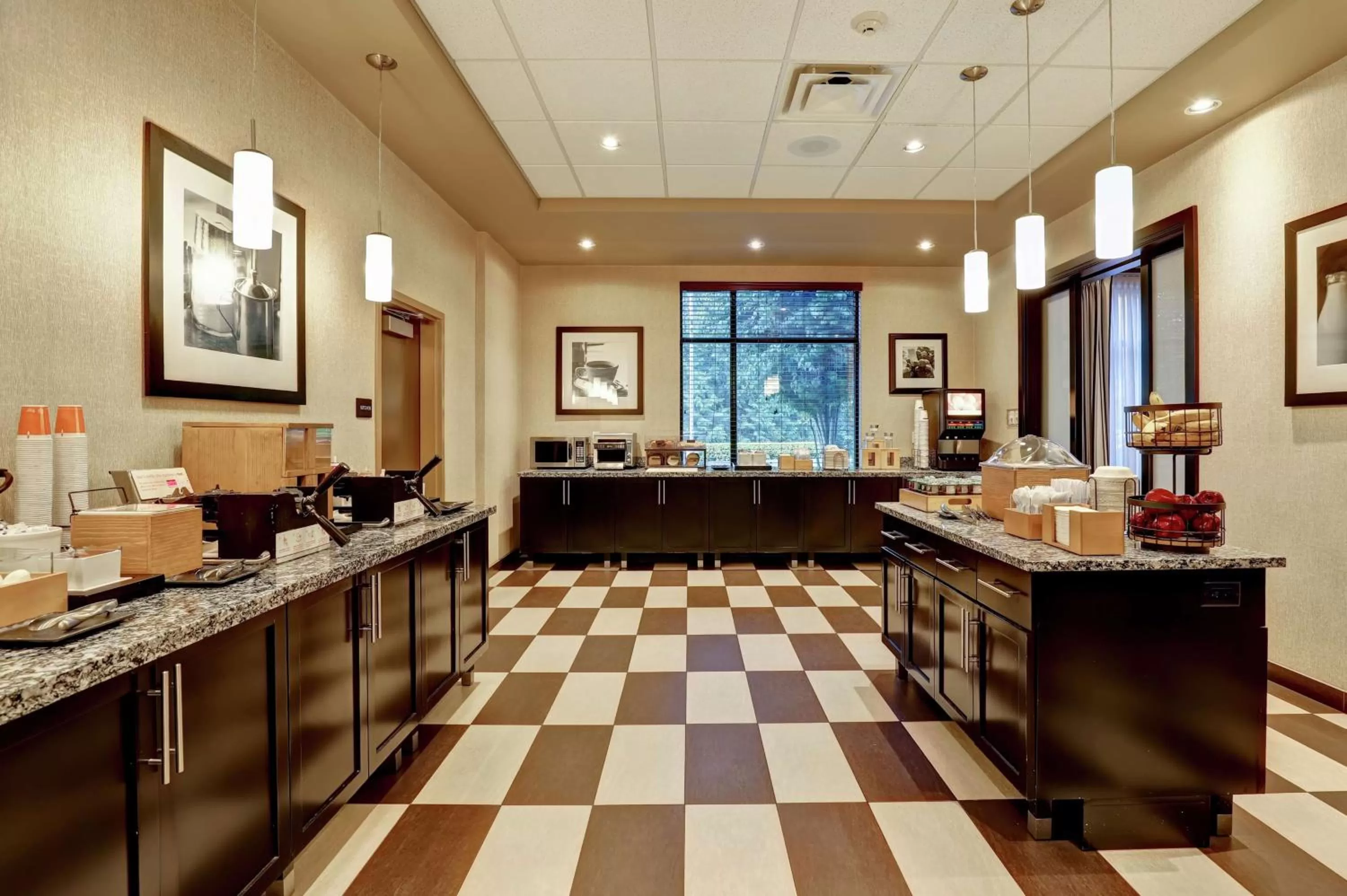 Breakfast in Hampton Inn by Hilton Chilliwack