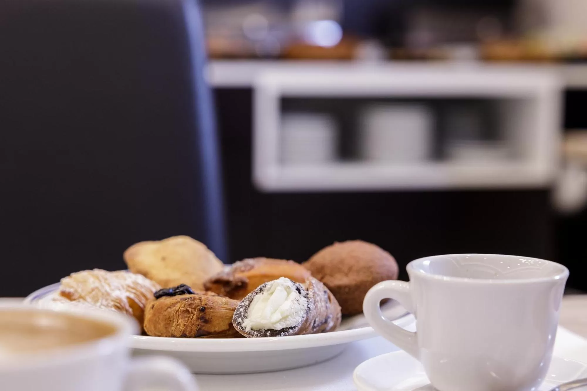 Coffee/tea facilities in Best Western Hotel dei Mille