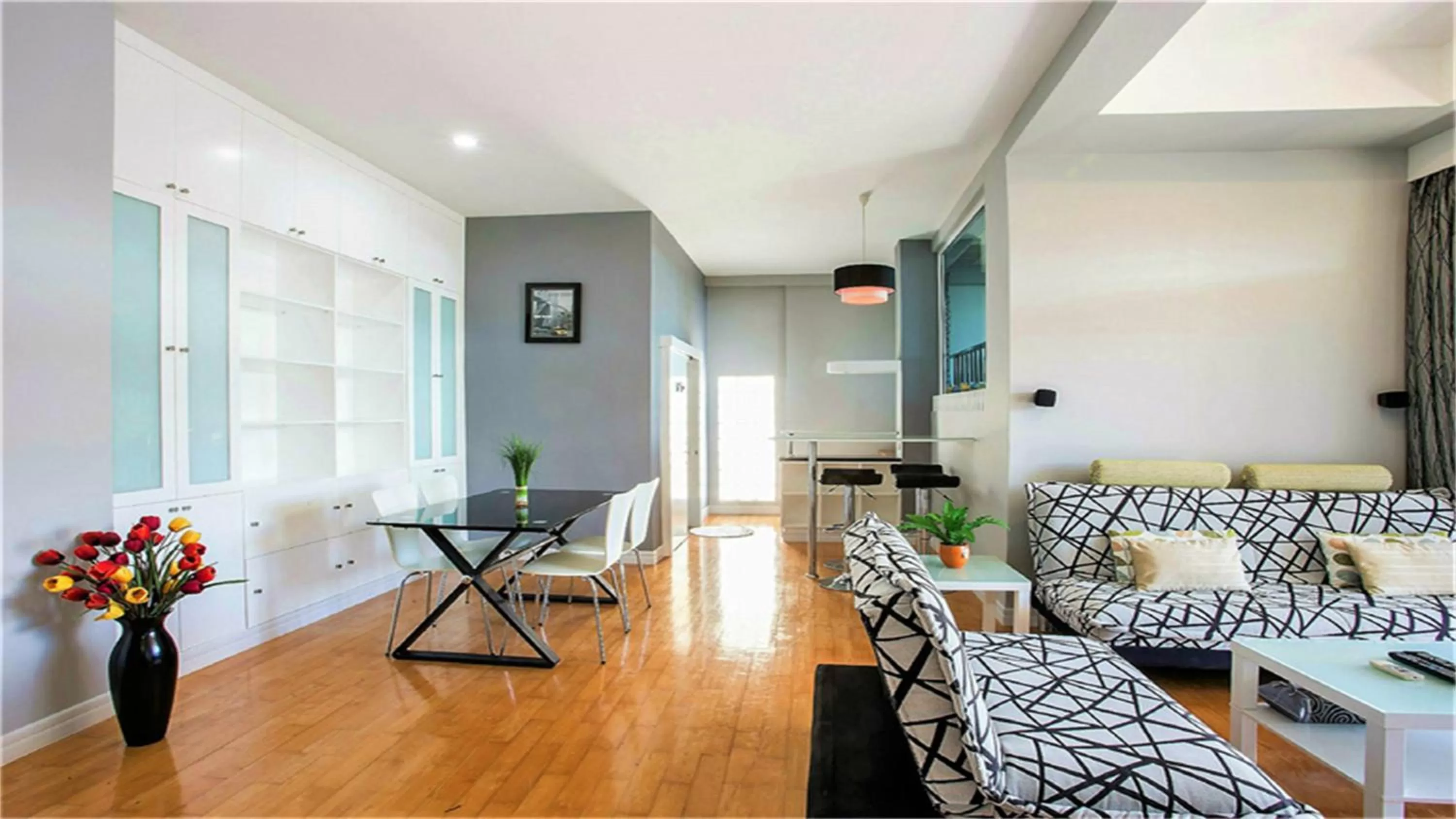 Patio, Seating Area in Soi 7 Hua Hin-Ji Ya