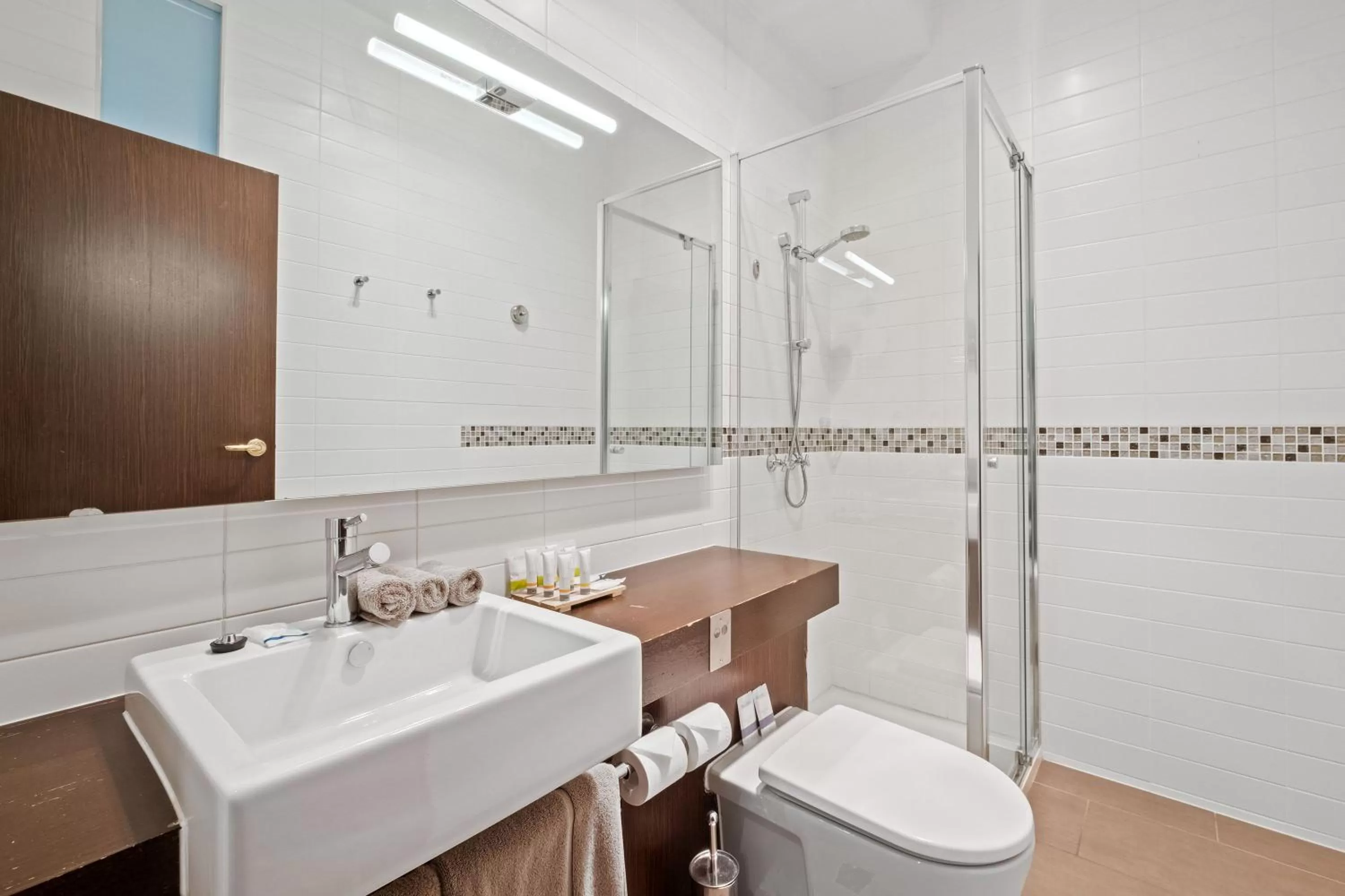 Bathroom in Quality Inn Heritage on Lydiard