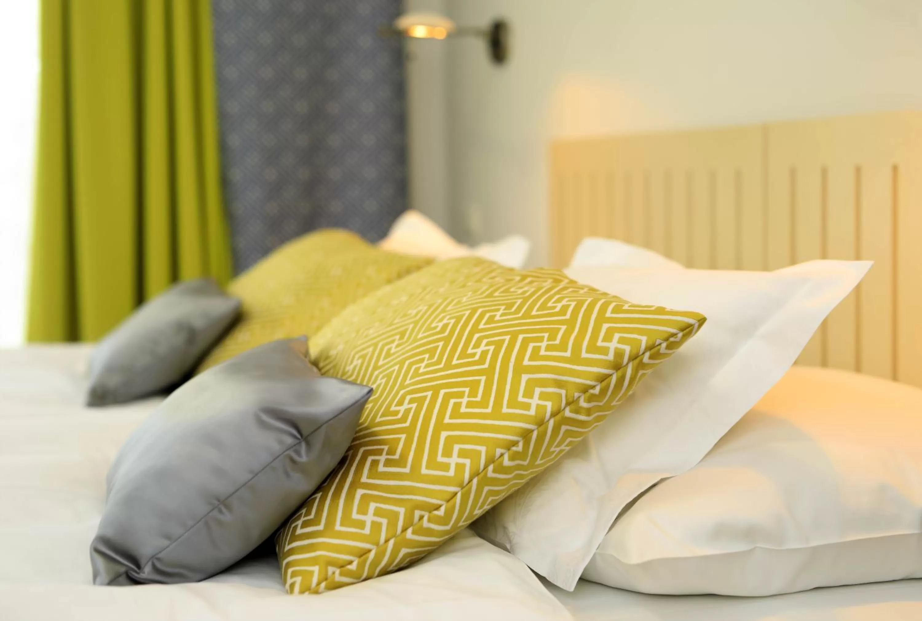 Decorative detail, Bed in Bellevue Hotel Benešov