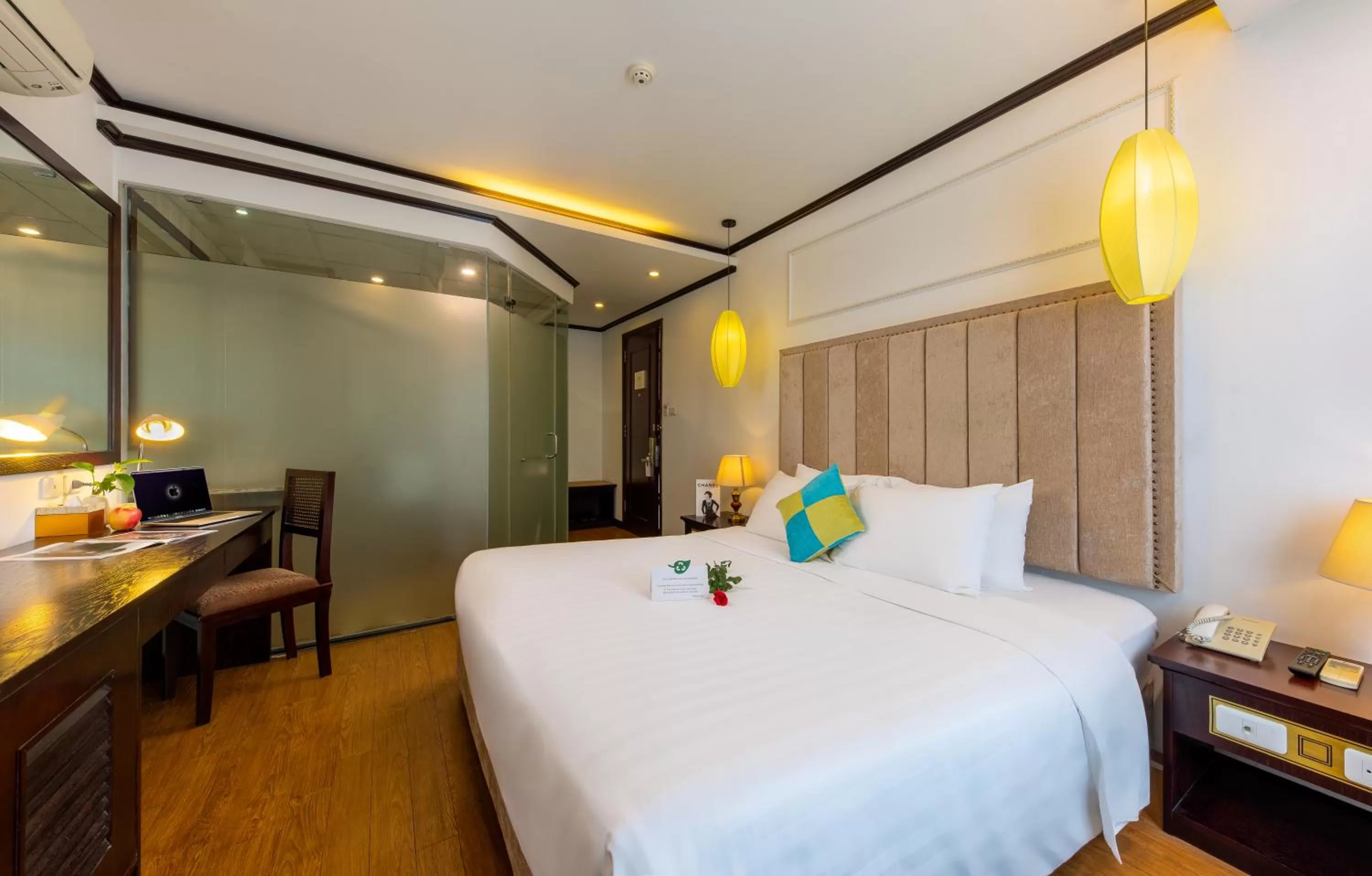 Bed in Babylon Grand Hotel & Spa