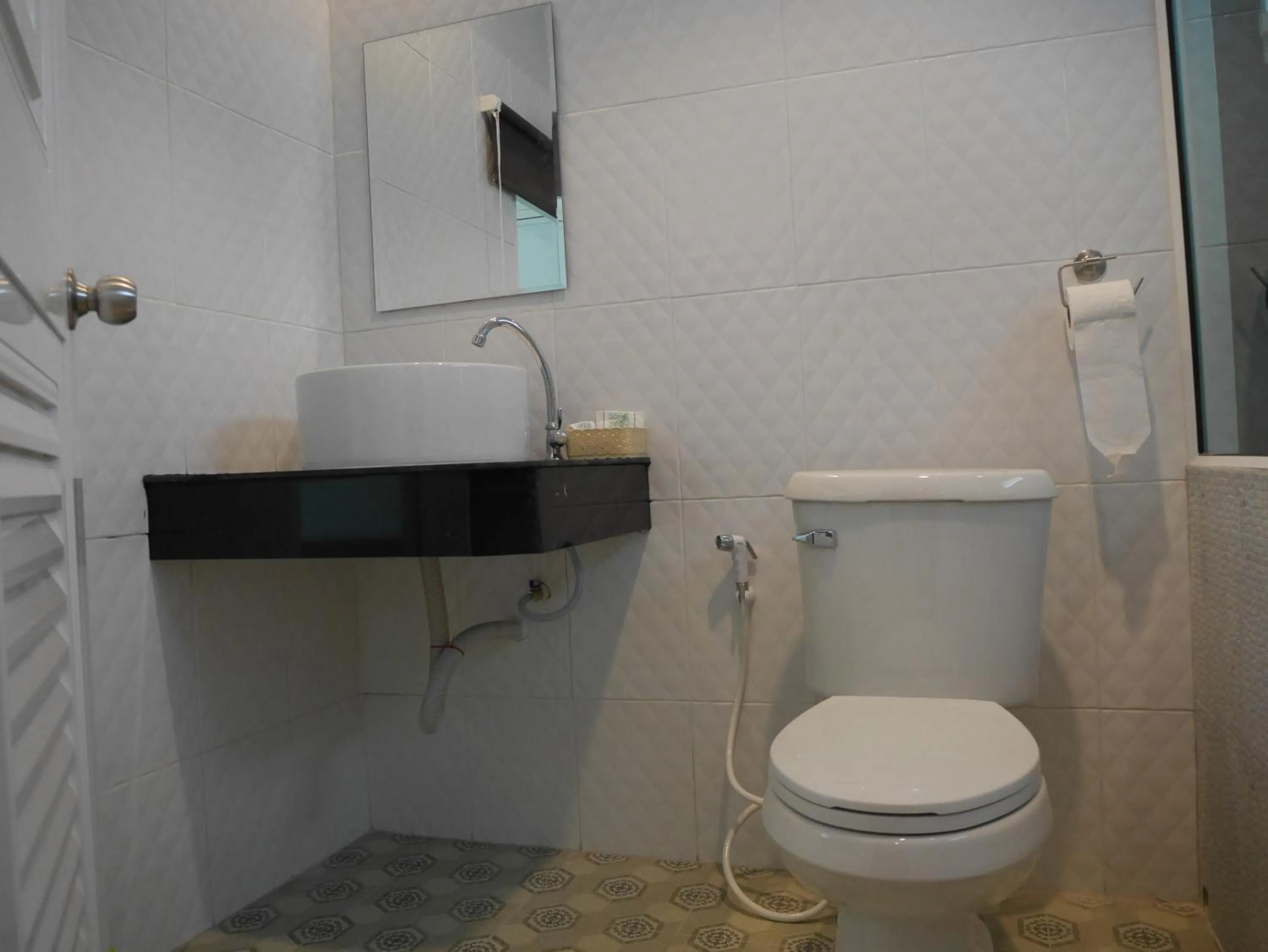 Photo of the whole room in My Home Lantawadee Resort