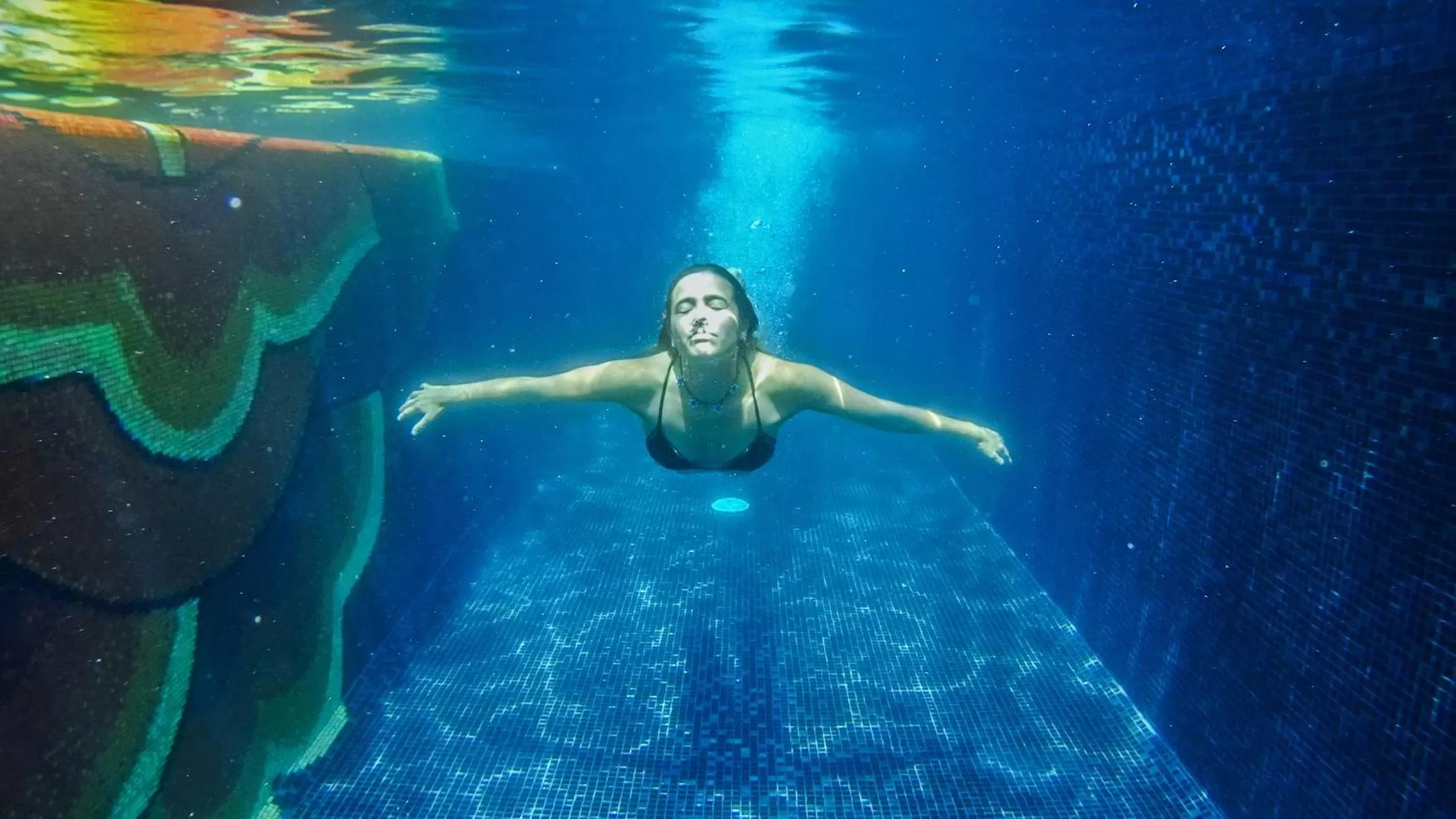 Swimming Pool in Cabane Container Boutique Hotel