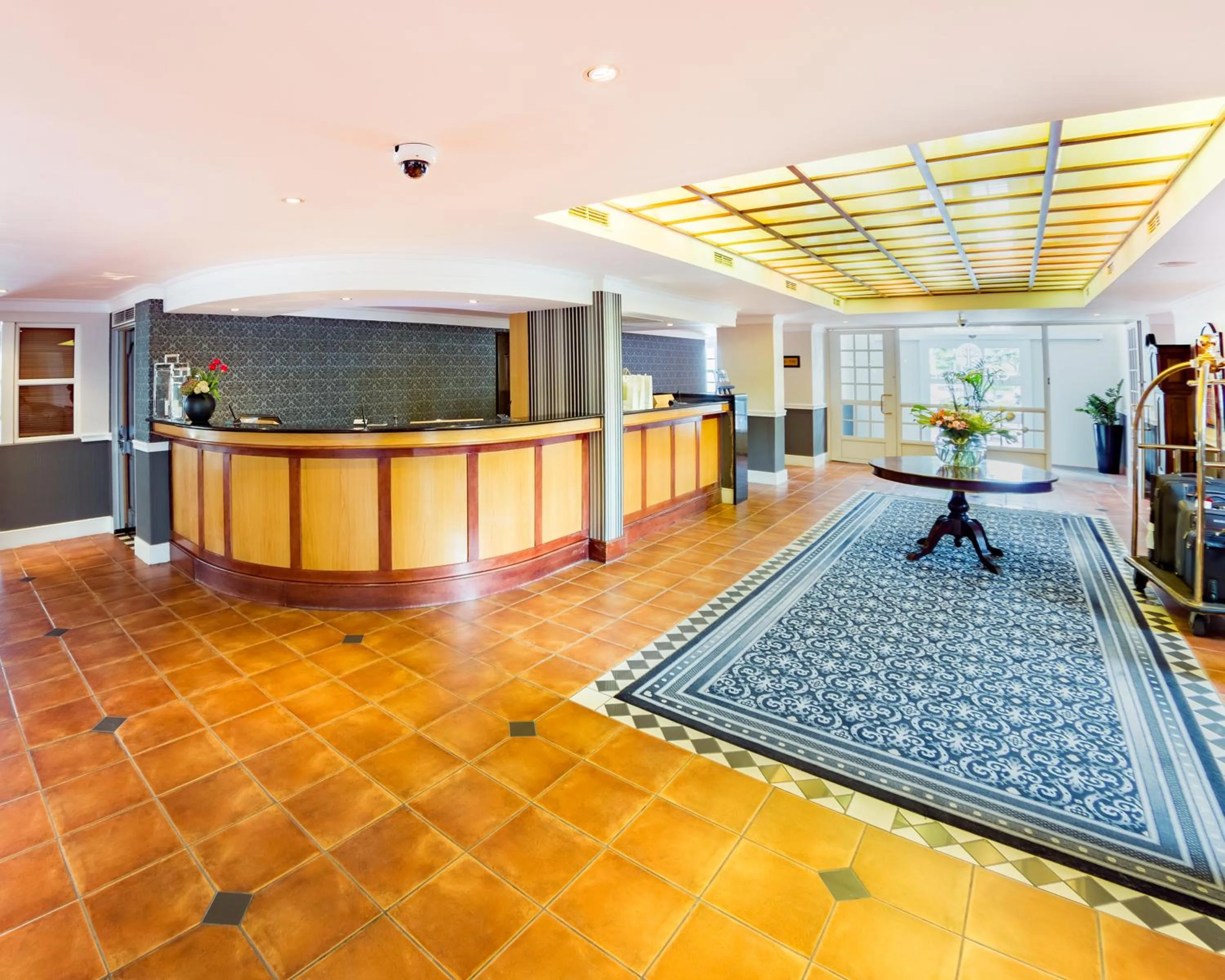 Lobby or reception in City Lodge Hotel GrandWest