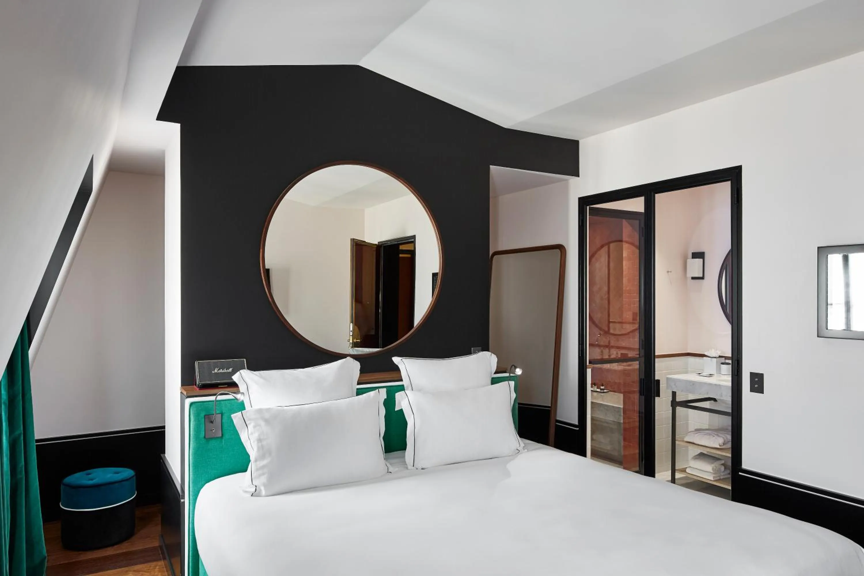 Bedroom, Bed in Le Roch Hotel & Spa