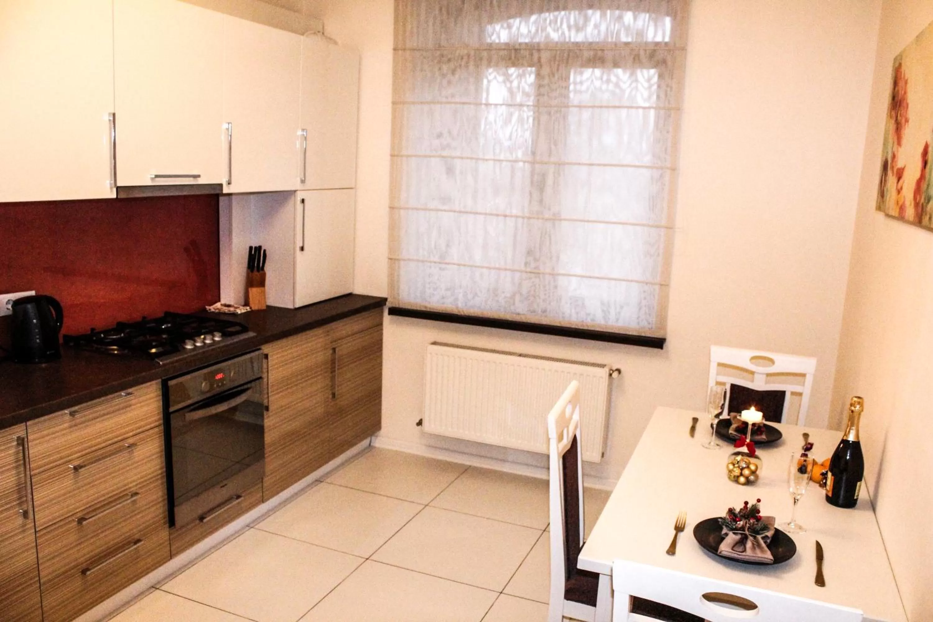 Kitchen or kitchenette in Familion ApartHotel