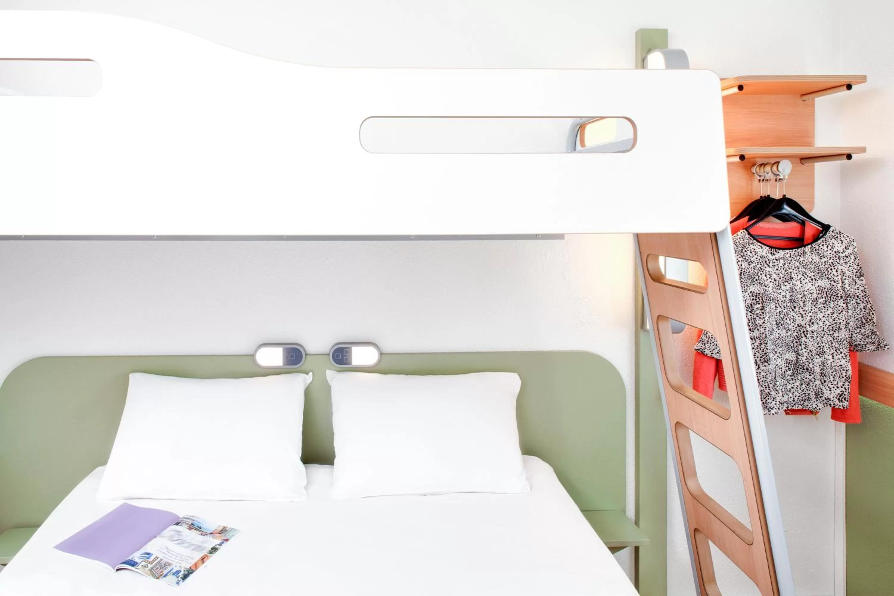 Bed in ibis Budget Clermont Ferrand Centre Montferrand