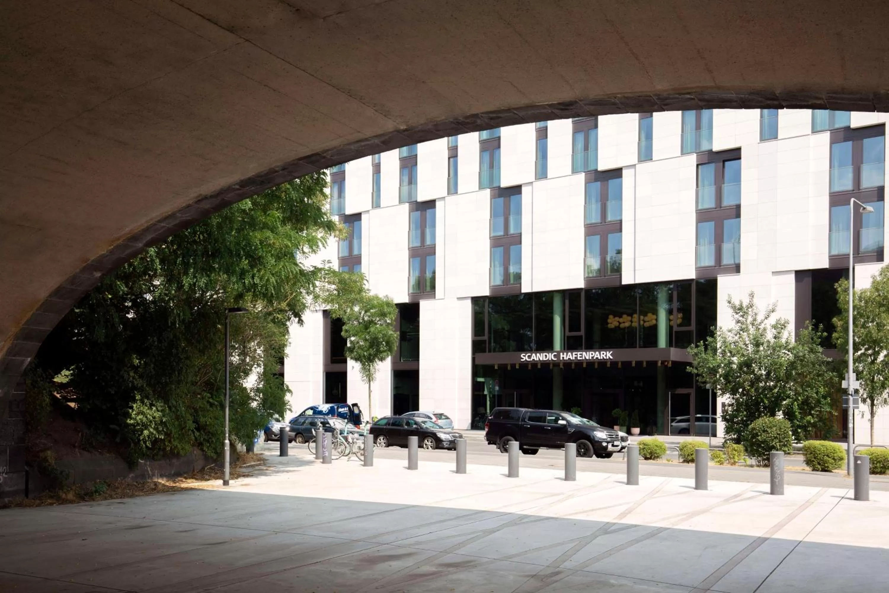 Property building in Scandic Frankfurt Hafenpark