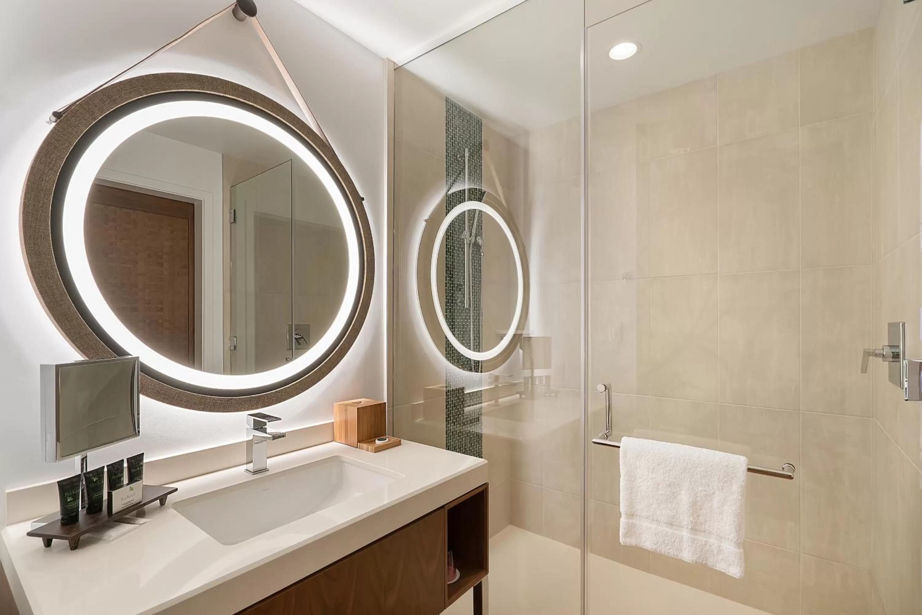 Shower in Hyatt Centric Waikiki Beach