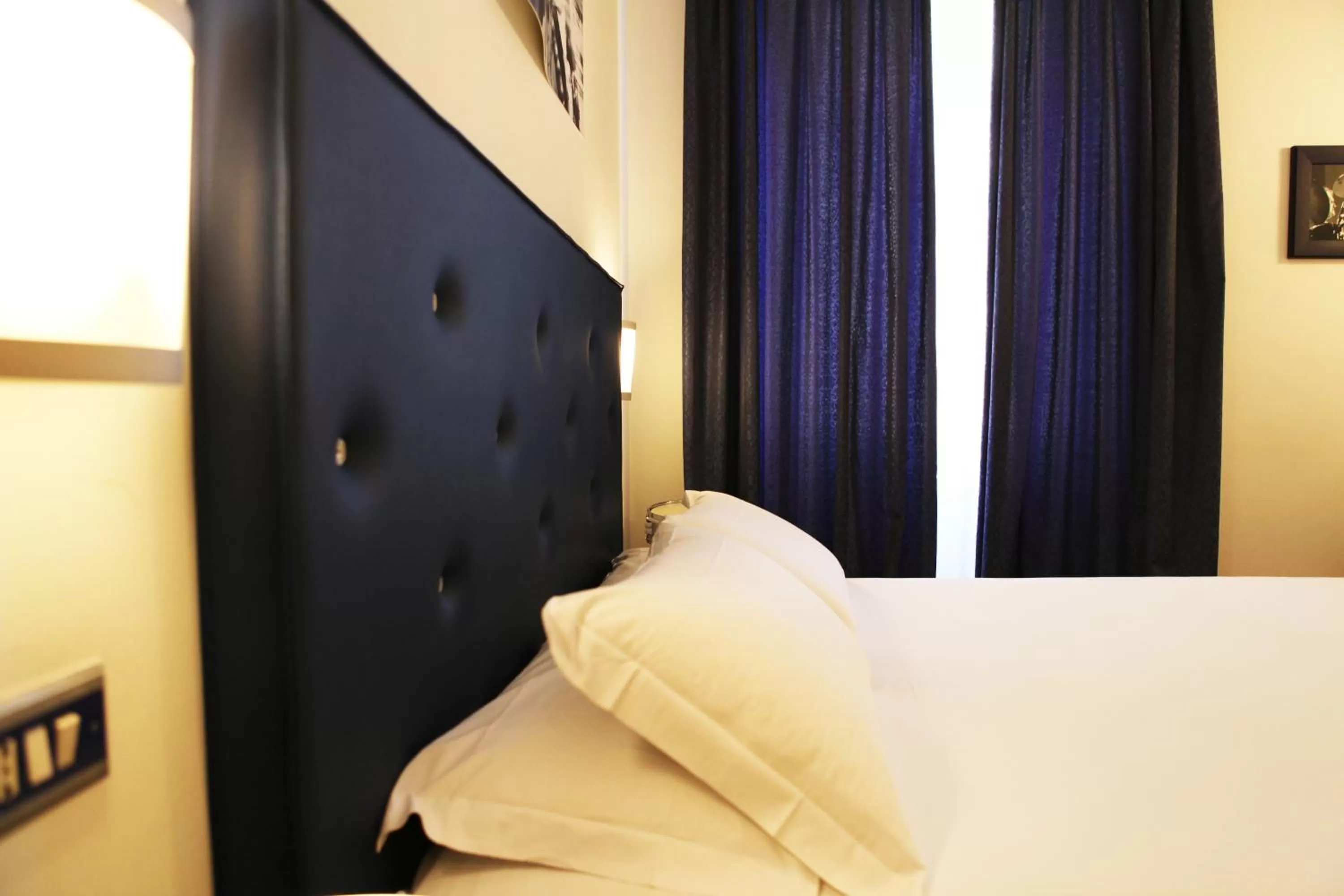 Bed in Hotel Franklin Feel The Sound