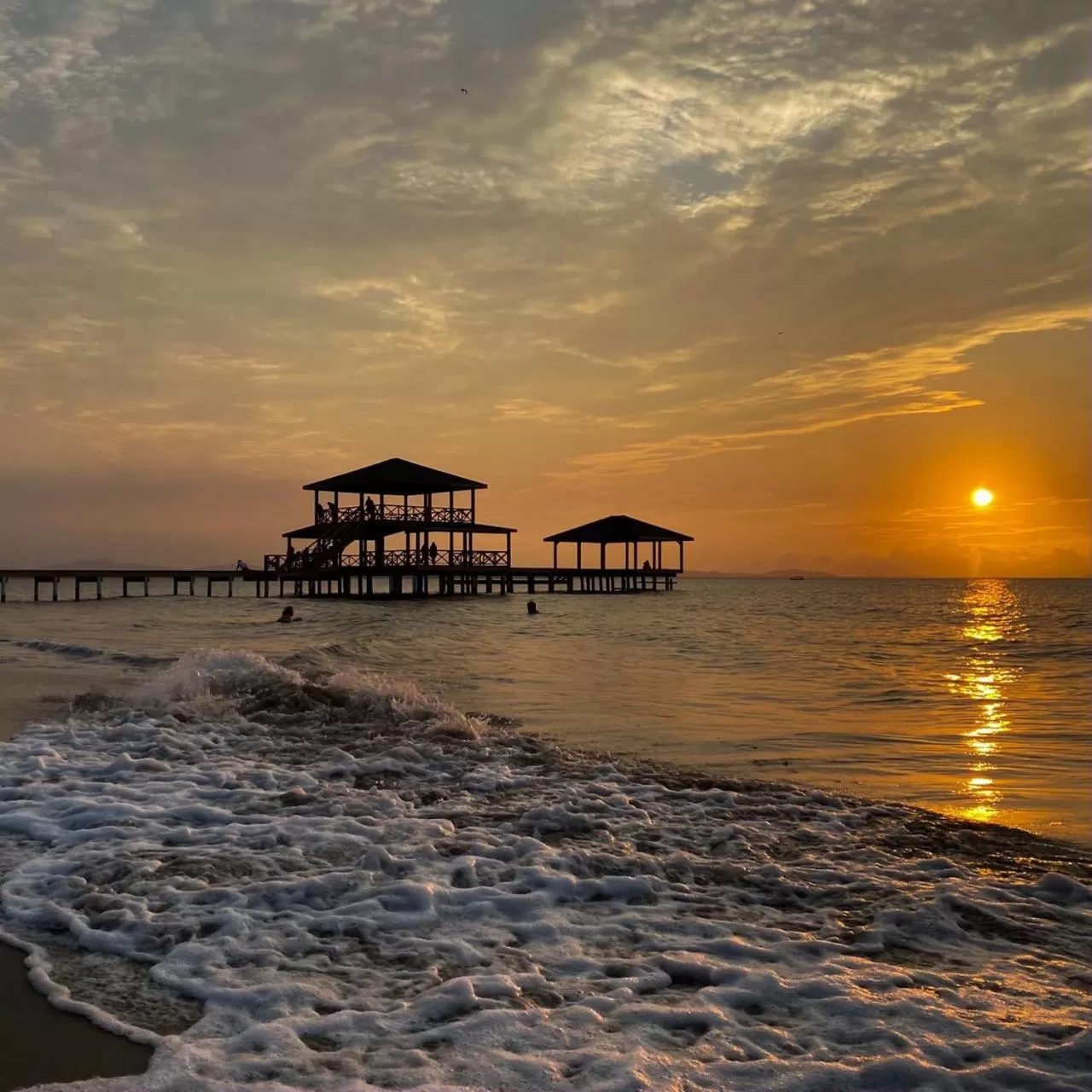 Sunset in La Ensenada Beach Resort
