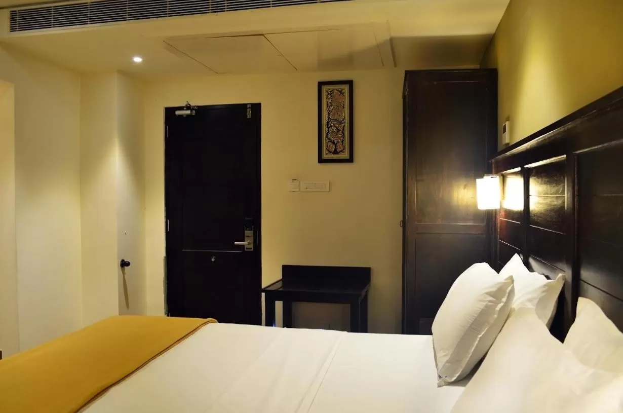 Bedroom, Bed in Ranis Grand