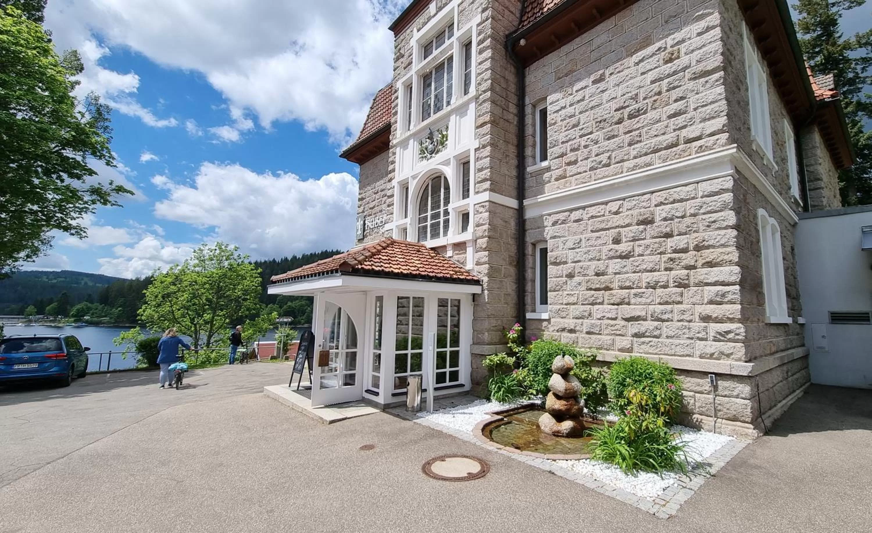 Property building in Seehotel Hubertus