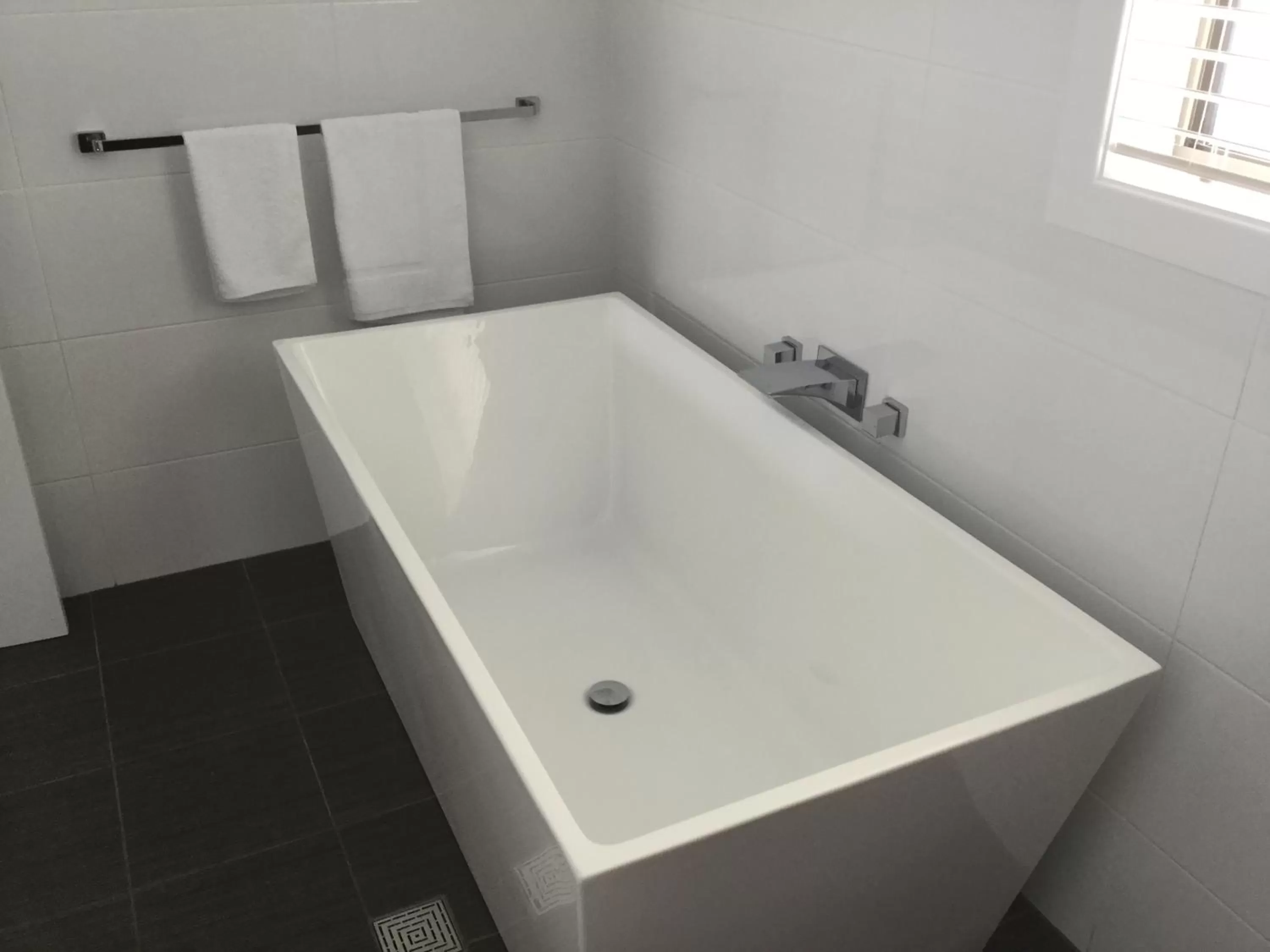 Bathroom in Riverside Rest Nambucca Heads