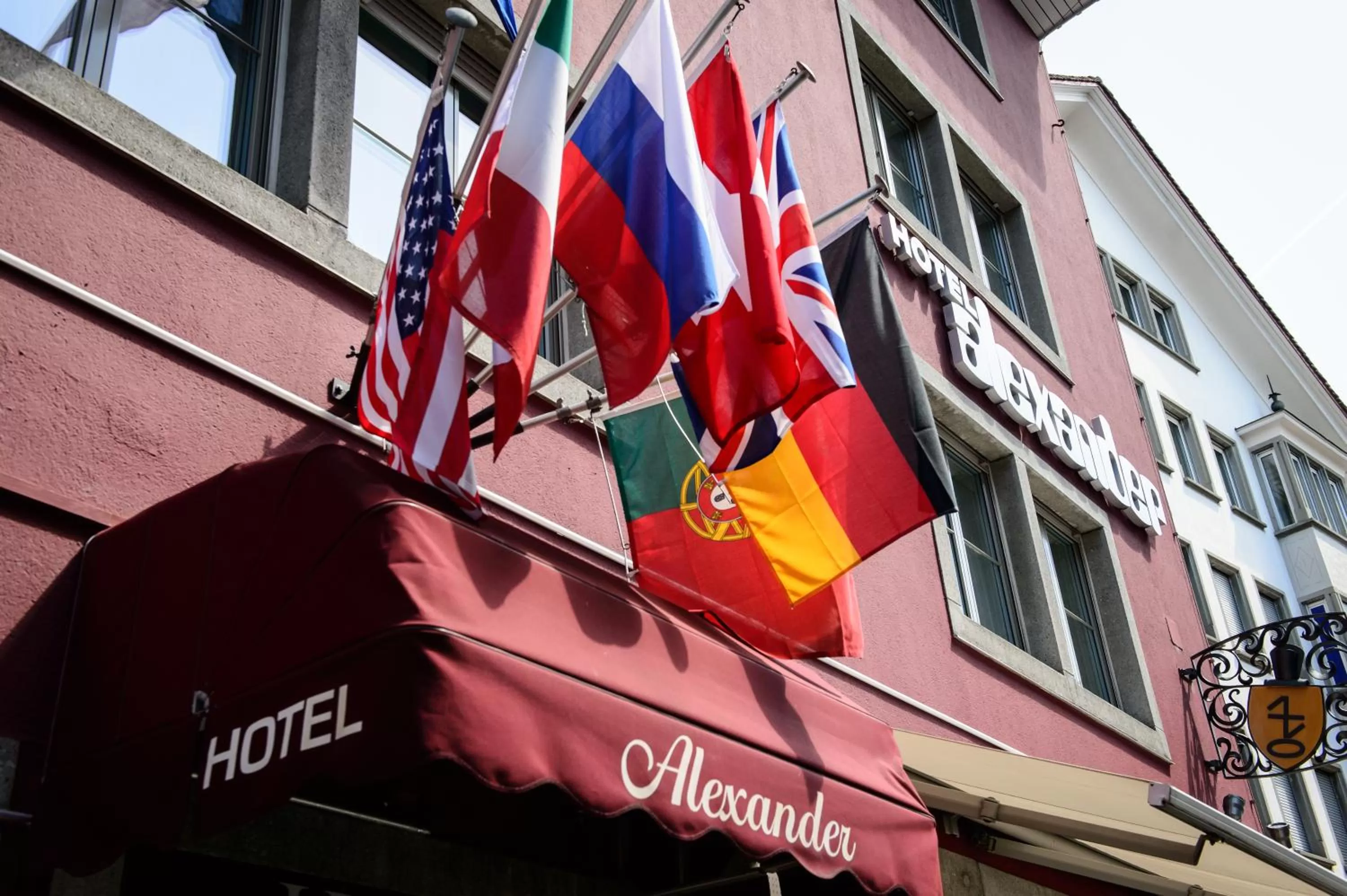 Property building in Hotel Alexander Zurich Old Town