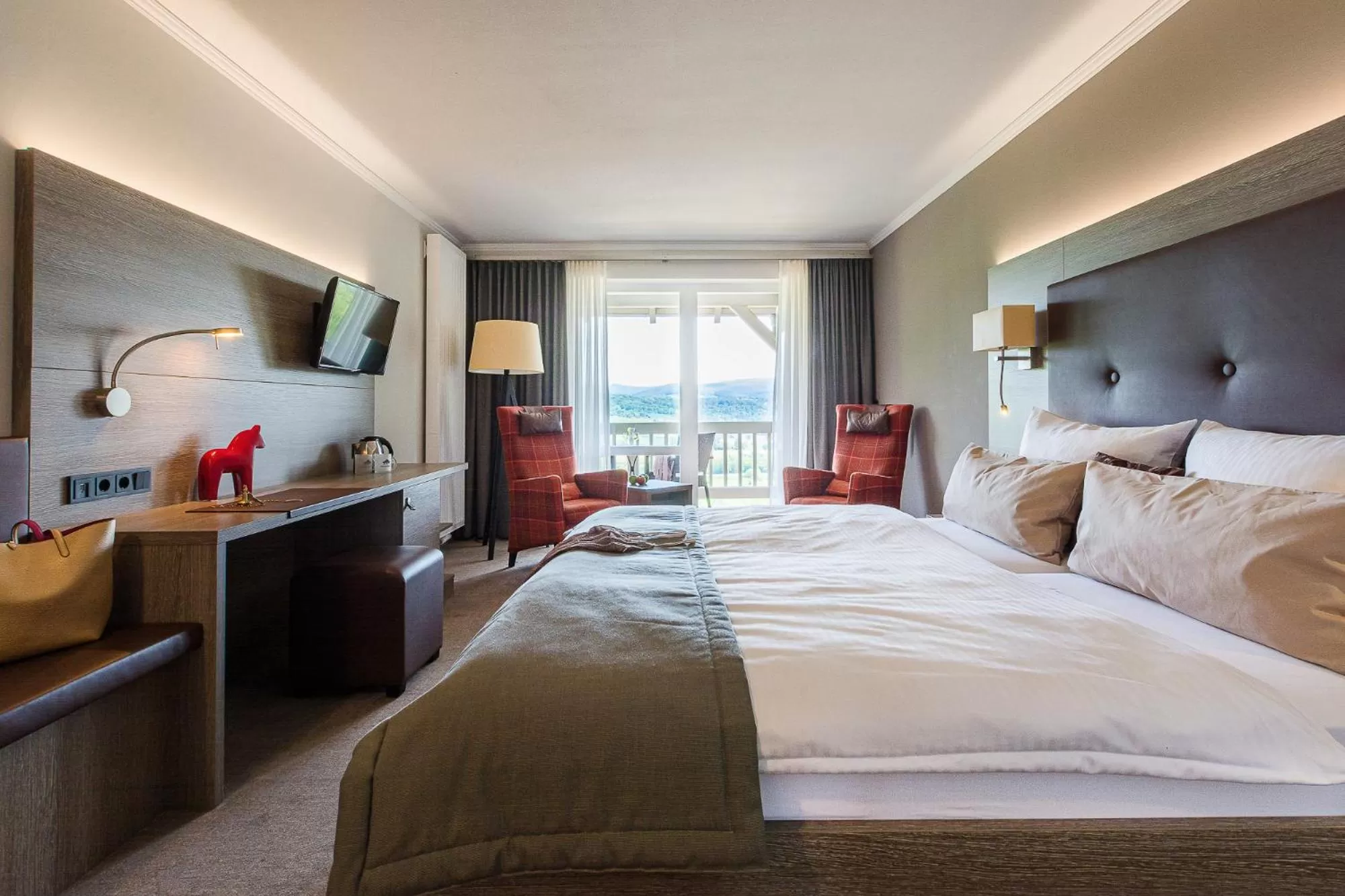 Balcony/Terrace, Bed in Romantik Hotel Ahrenberg