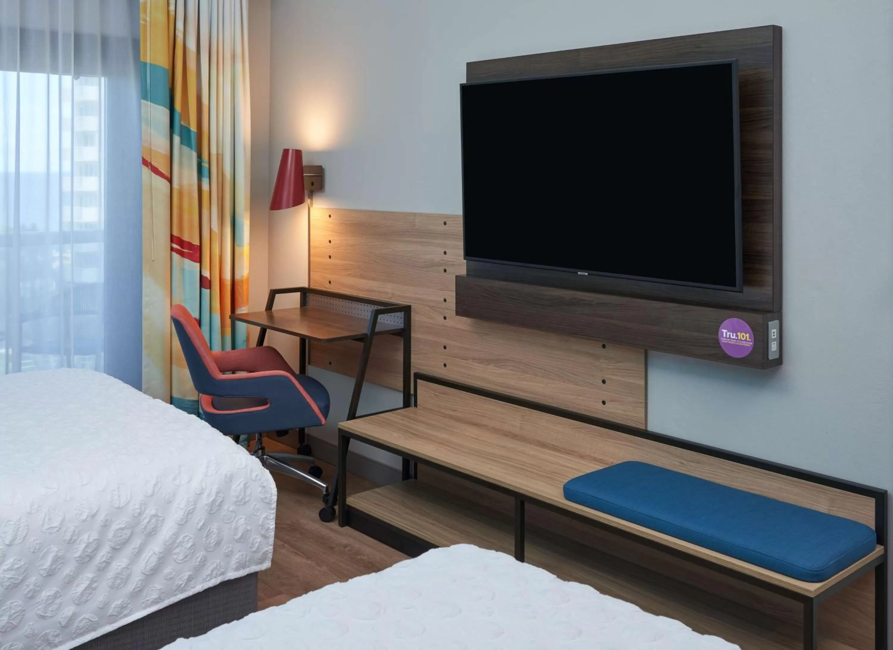 Bedroom, Bed in Tru By Hilton Pompano Beach Pier