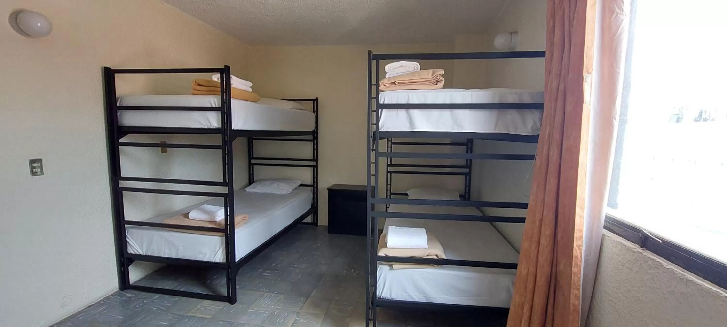 bunk bed, Bed in Residencias Señorial