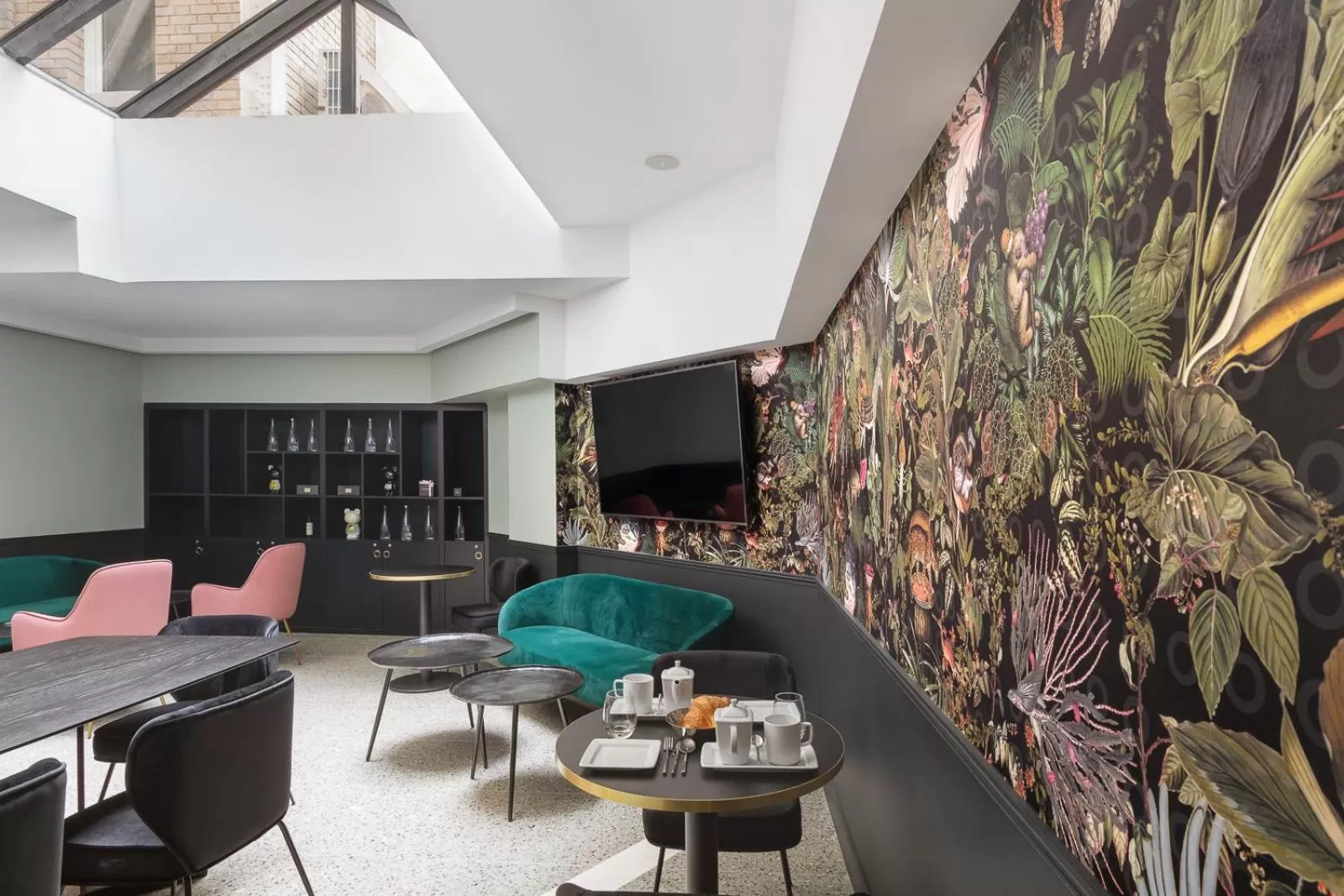 Breakfast in Hôtel 31 - Paris Tour Eiffel