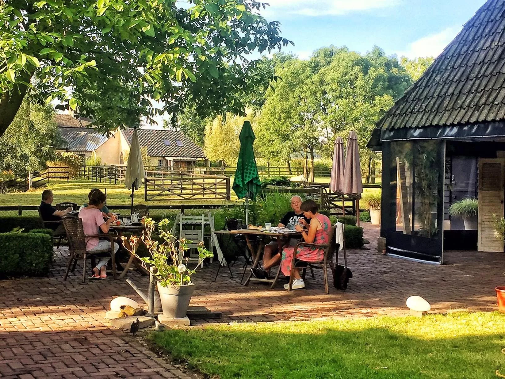 Garden in Landrop Bed & Breakfast