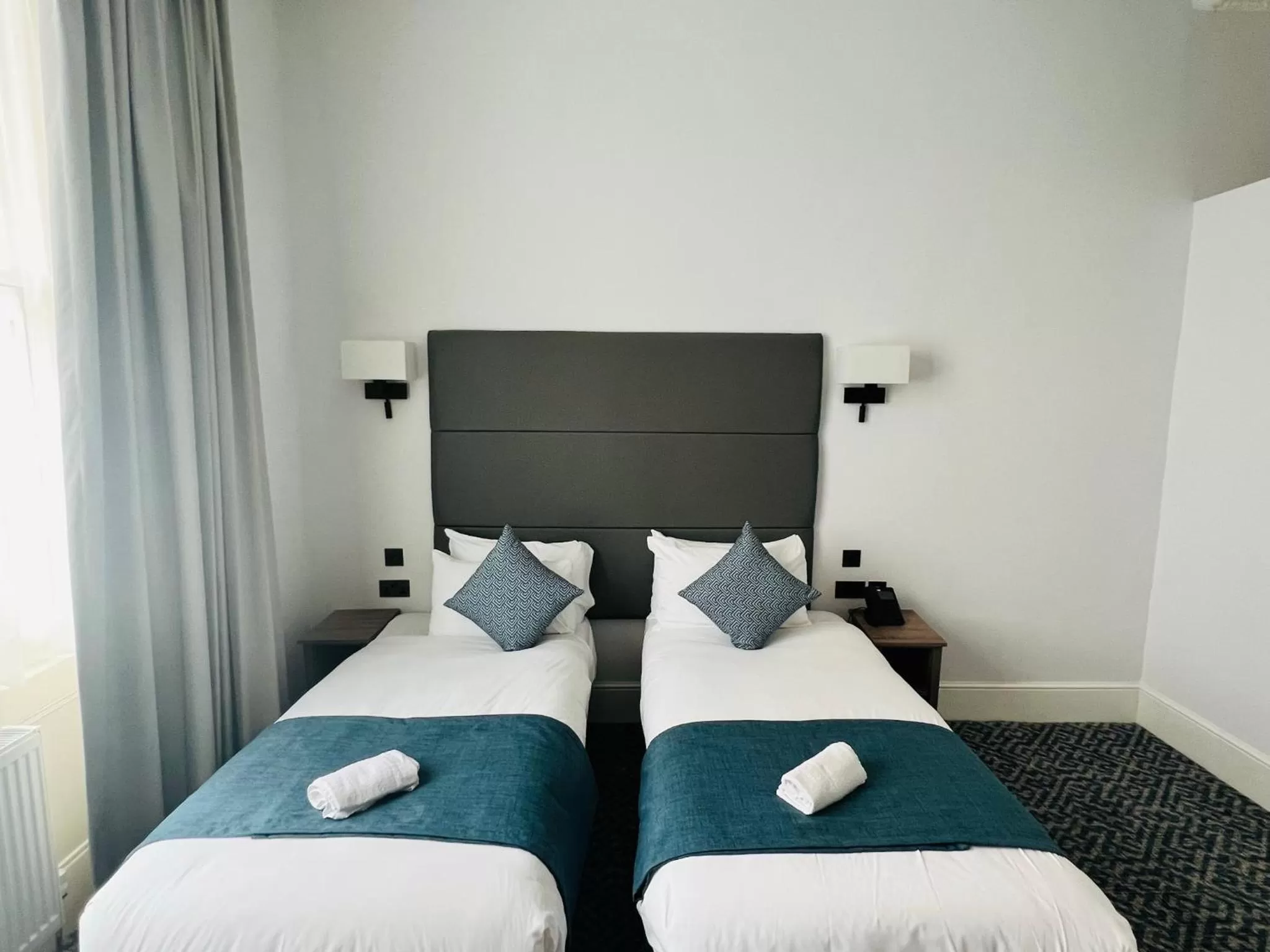 Bed in The J Hyde Park - A Park Avenue Hotel