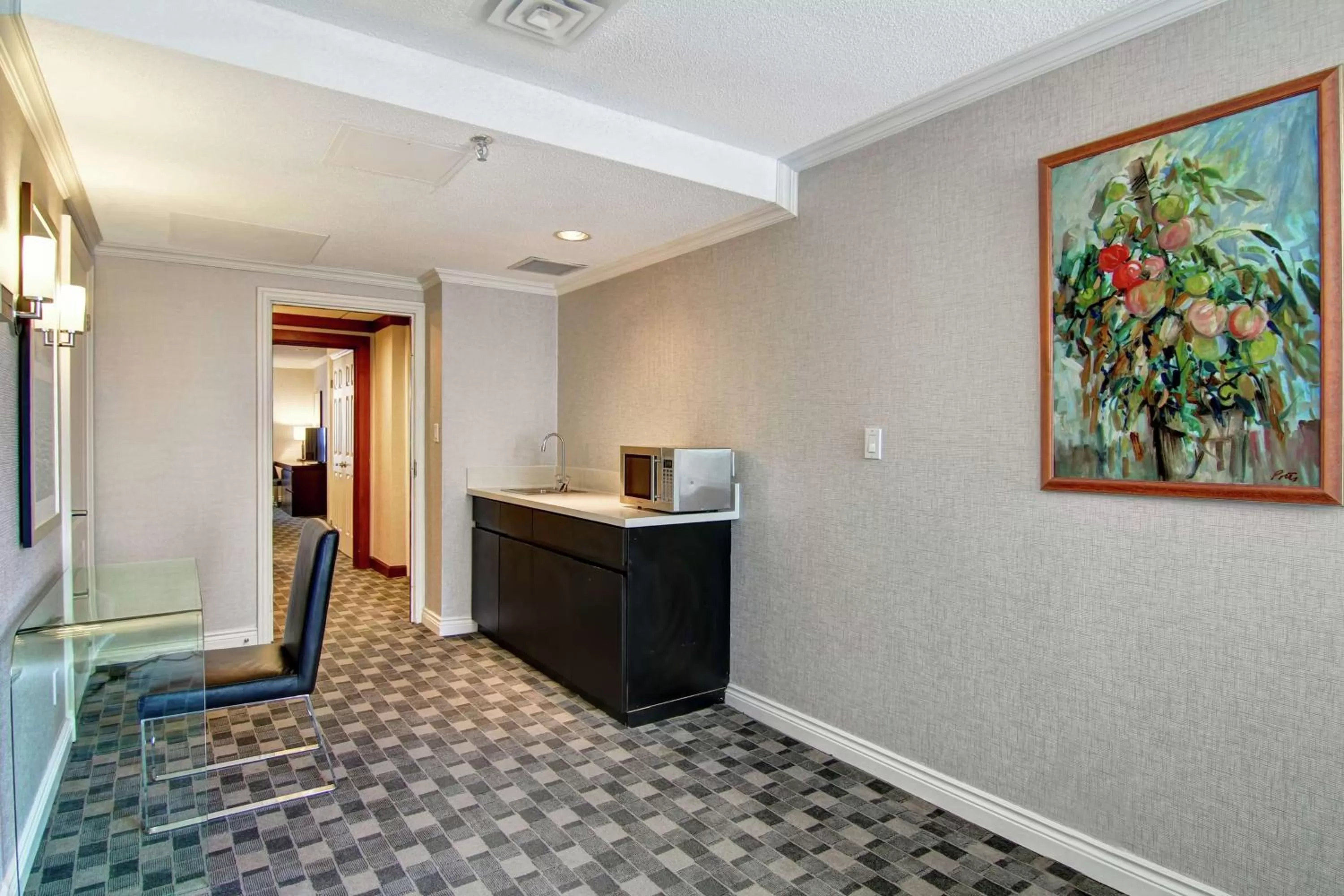 Bedroom in DoubleTree by Hilton Toronto Downtown