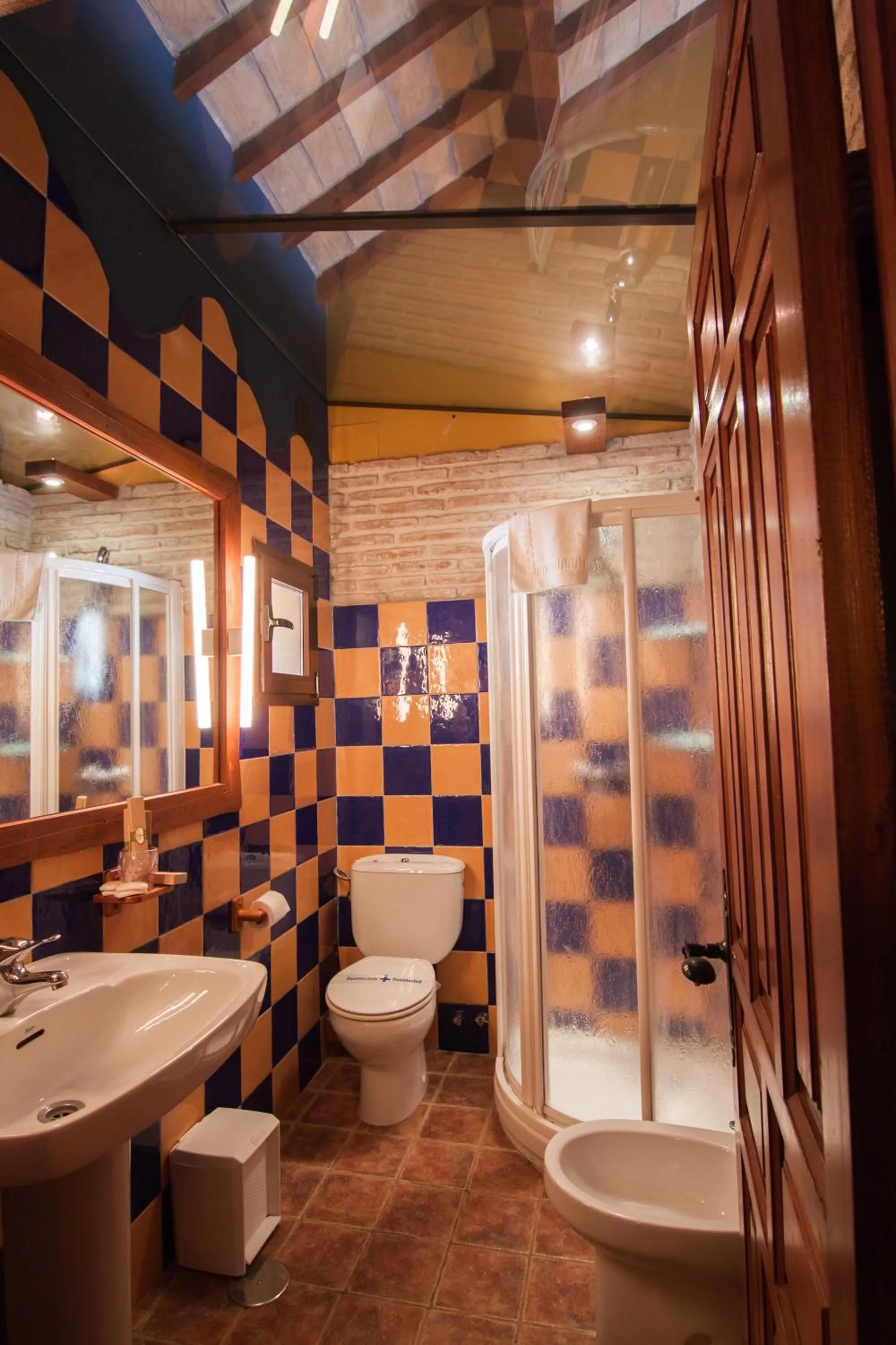 Shower in Complejo Turístico La Garganta