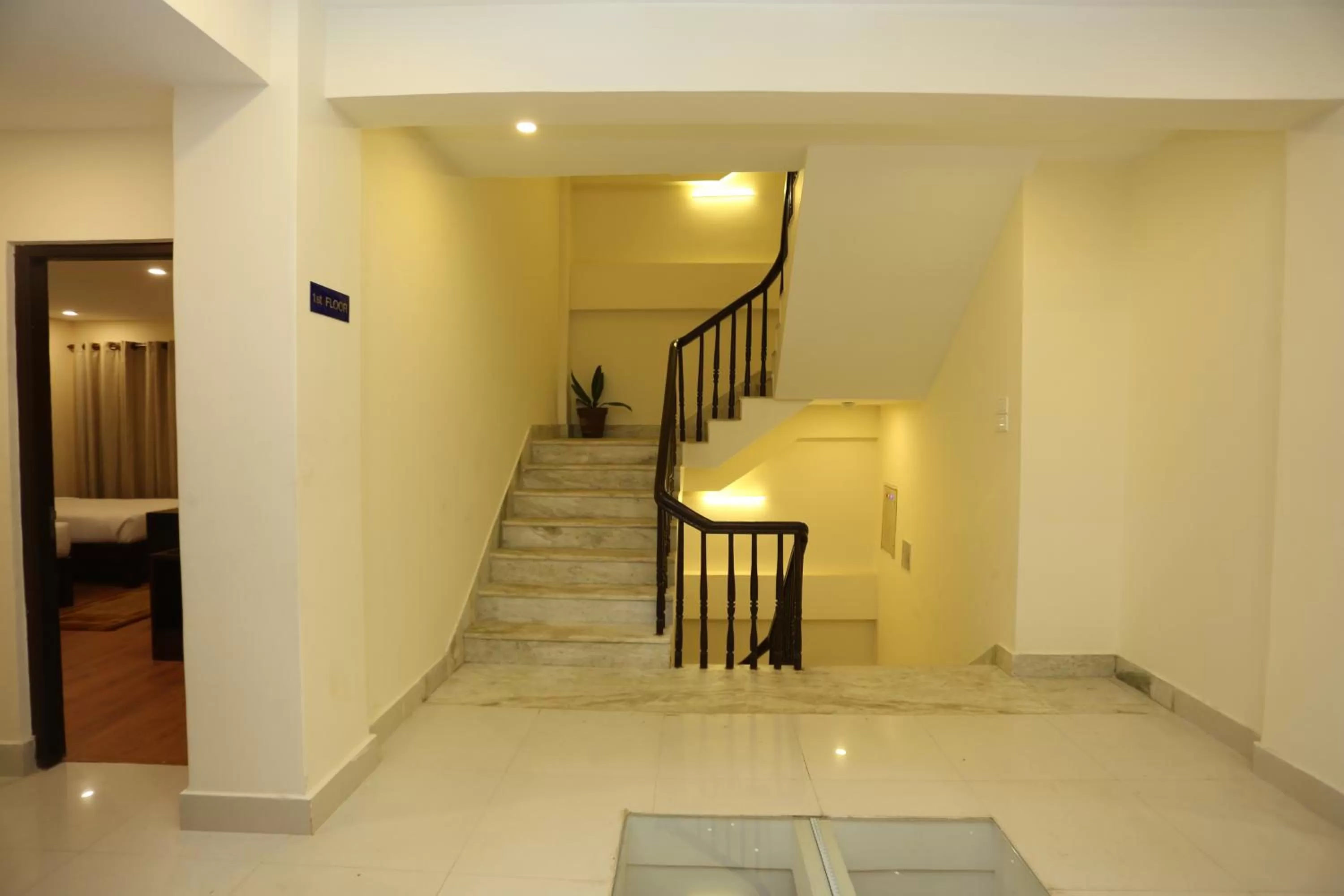 Area and facilities in Hotel Jay Suites