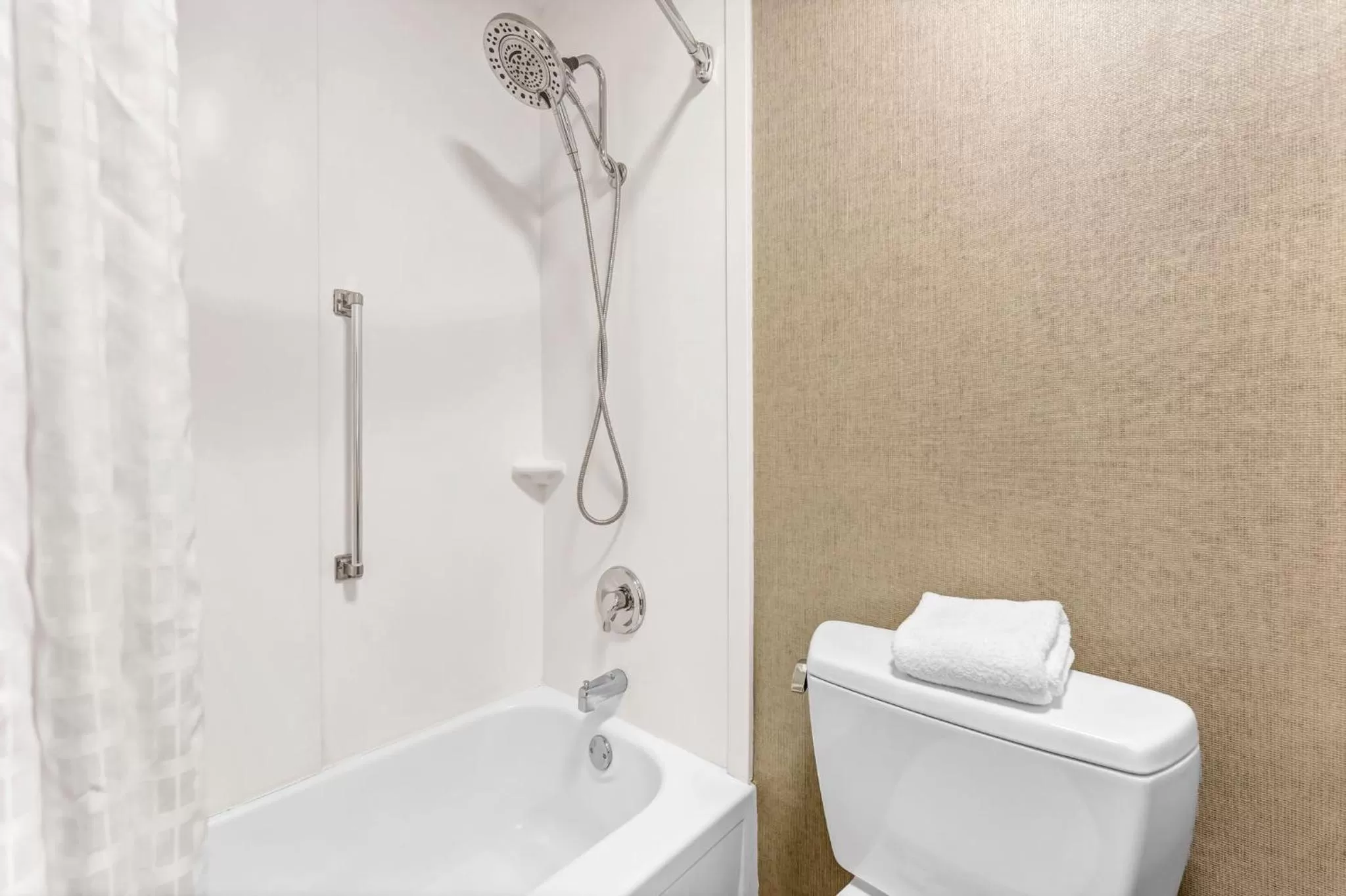 Buffalo Airport Hotel