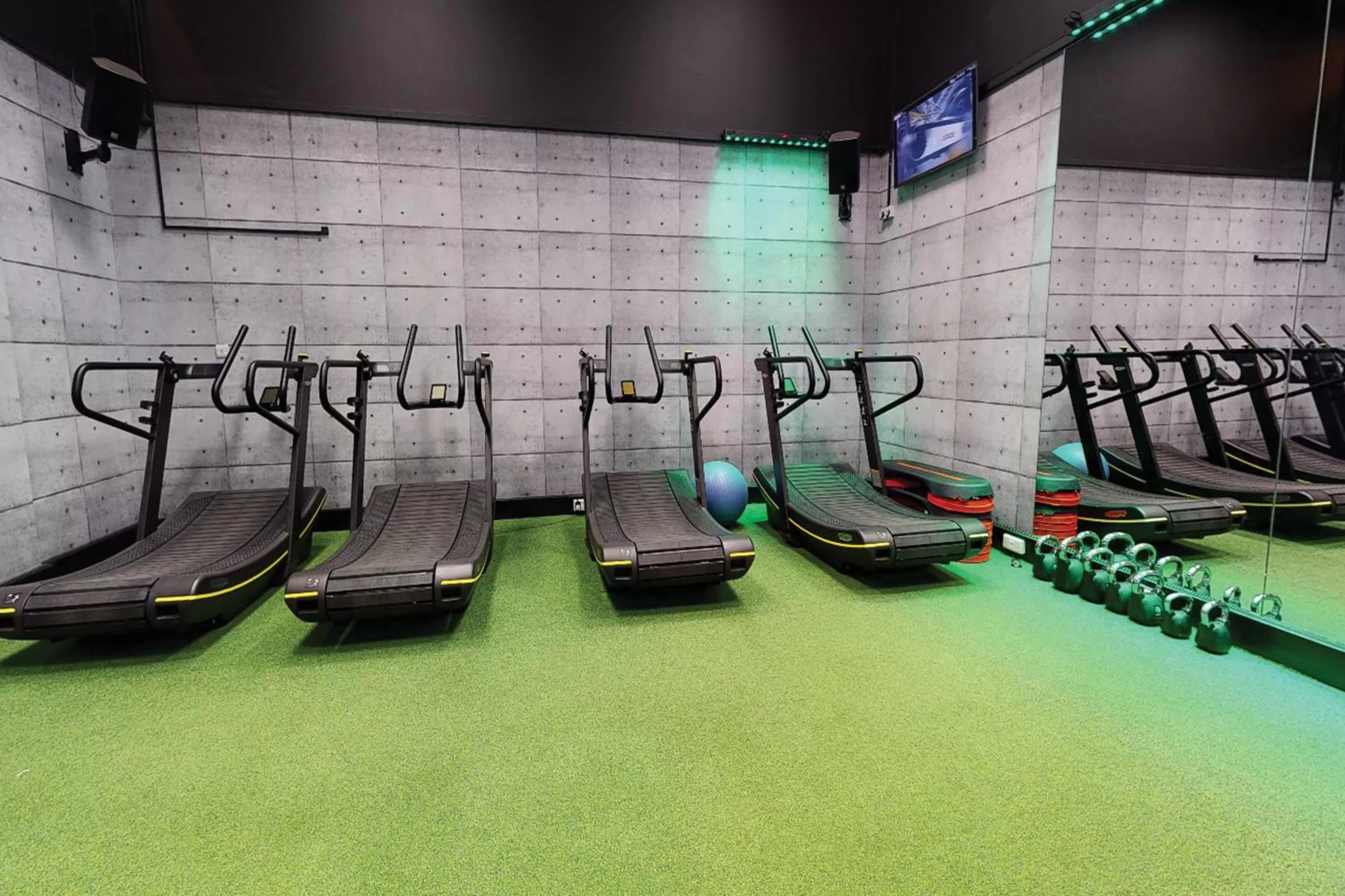 Fitness centre/facilities in Village Hotel Manchester Cheadle