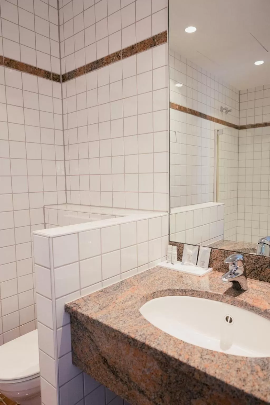 Bathroom in DOM Hotel LIMBURG