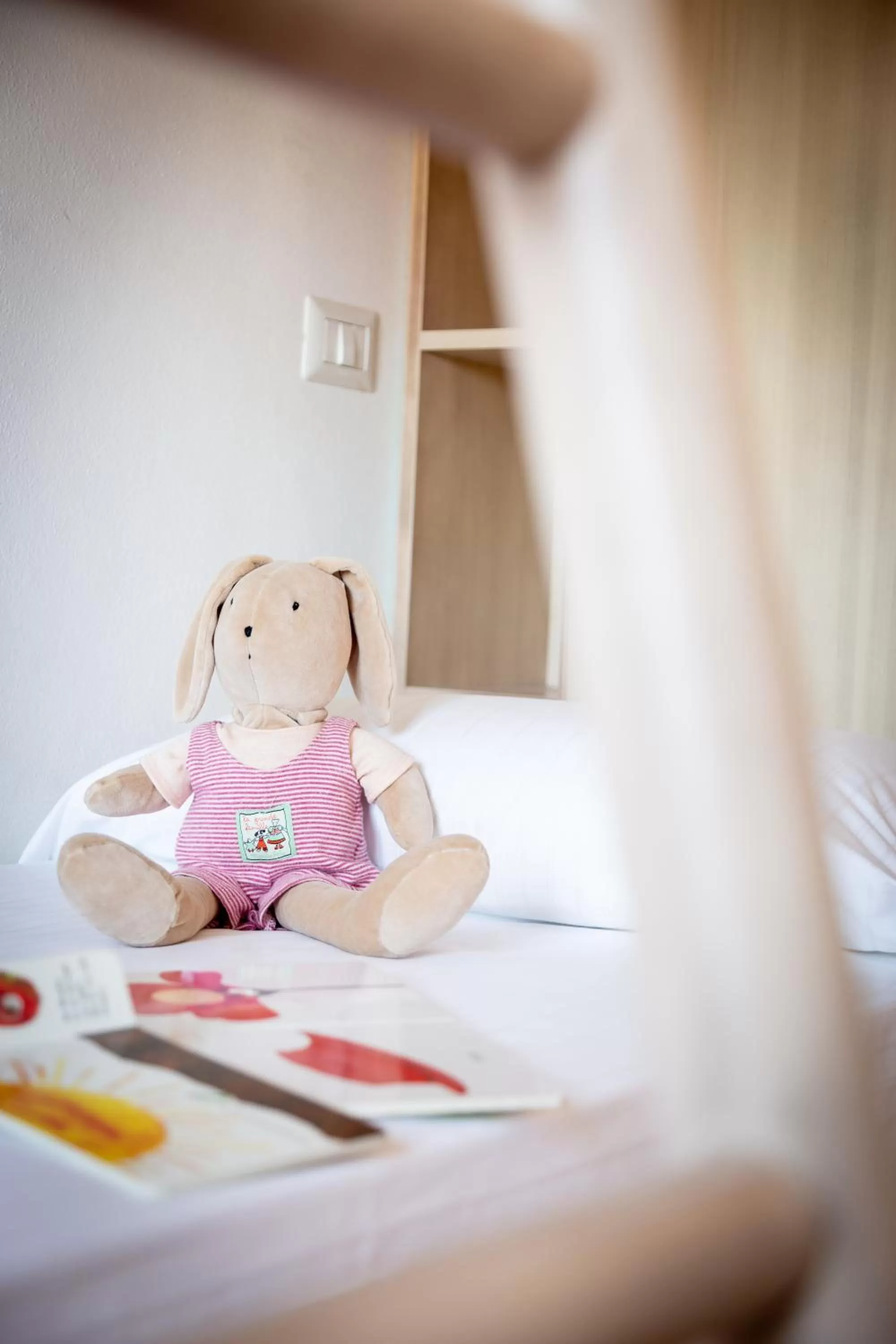 children, Bed in Borgo Verde