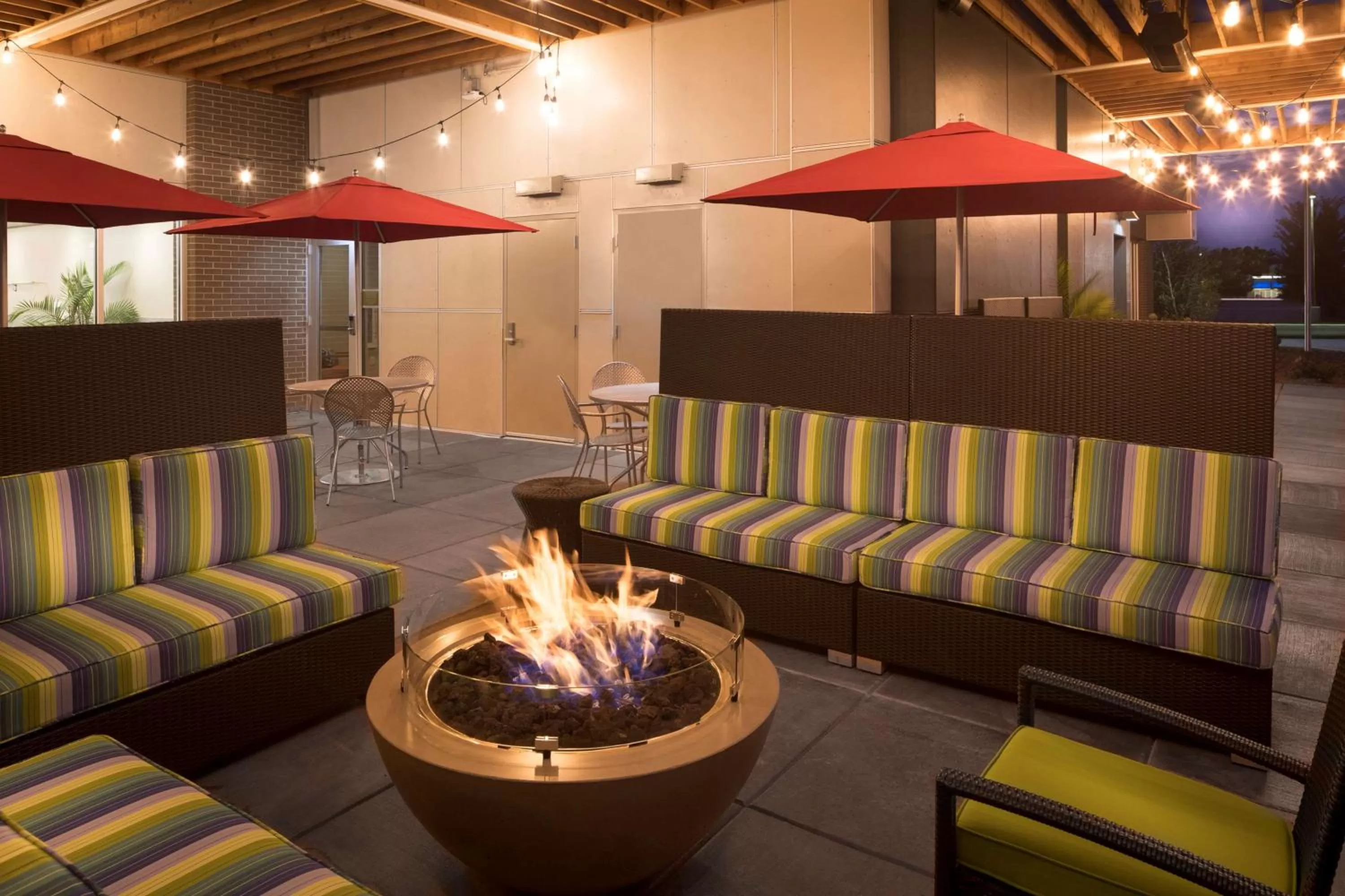 Patio in Home2 Suites By Hilton Mishawaka South Bend