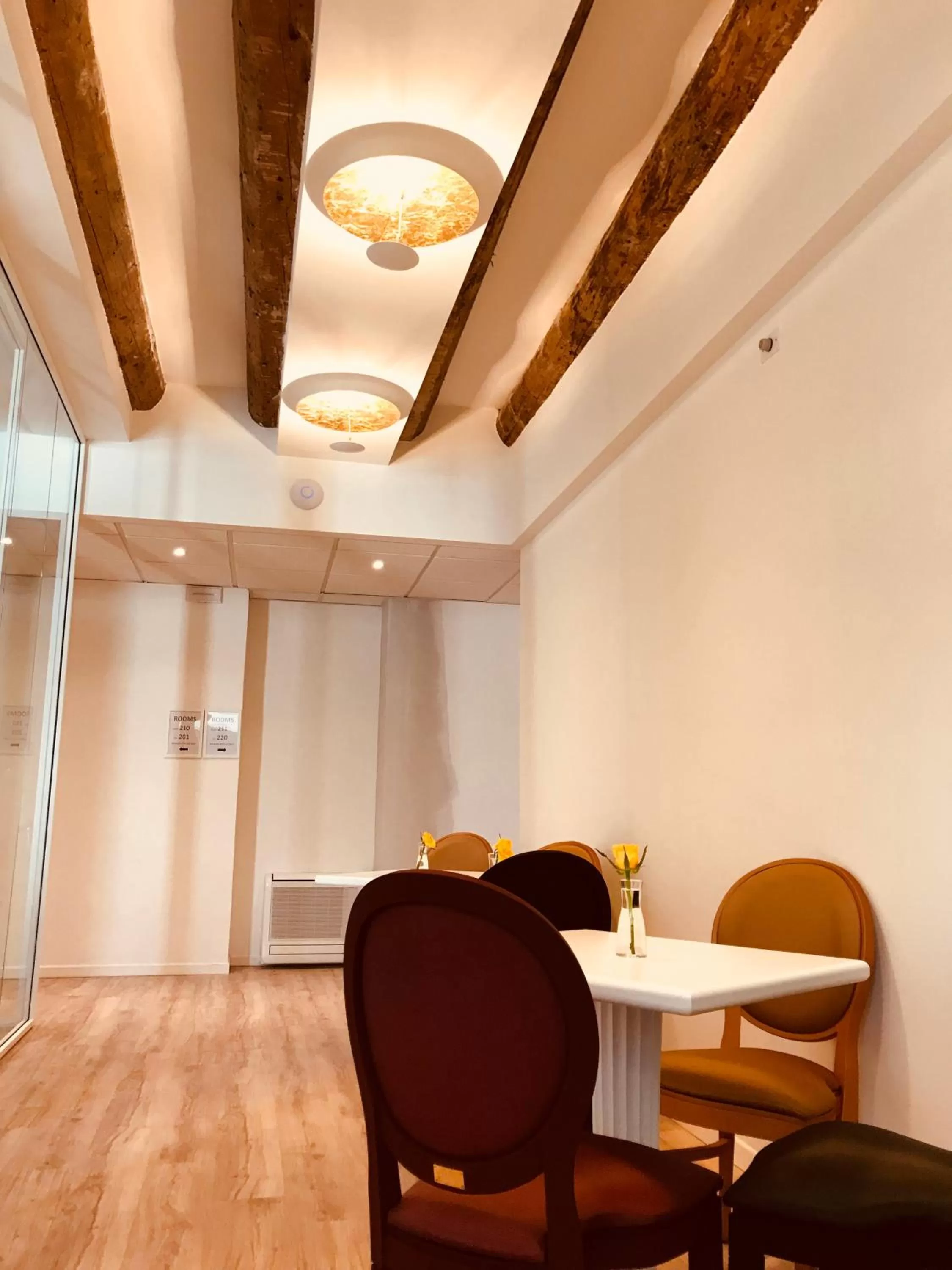 Lounge or bar in Palazzo Otello 1847 Wellness & Spa