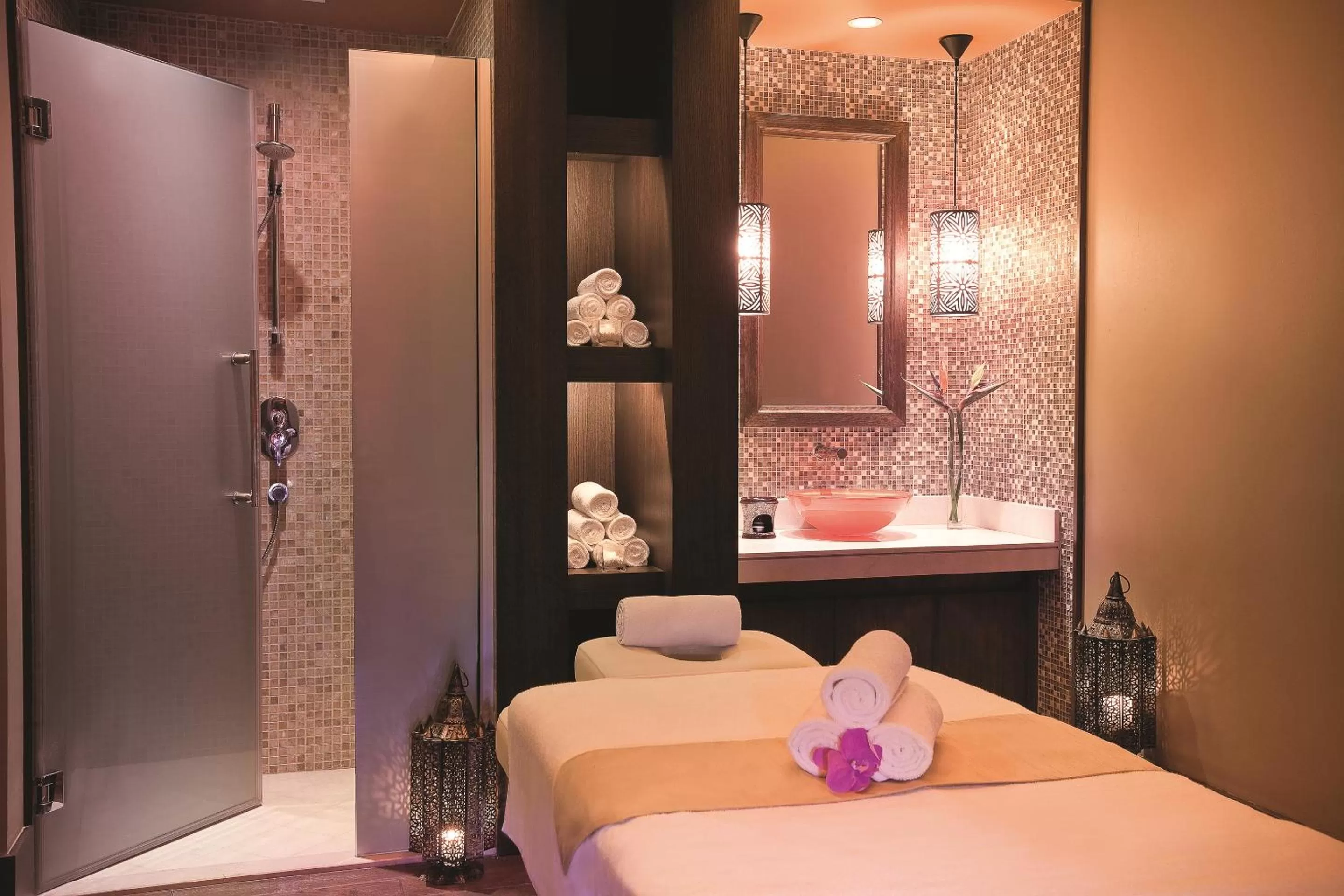 Massage, Bed in Oaks Ibn Battuta Gate Dubai