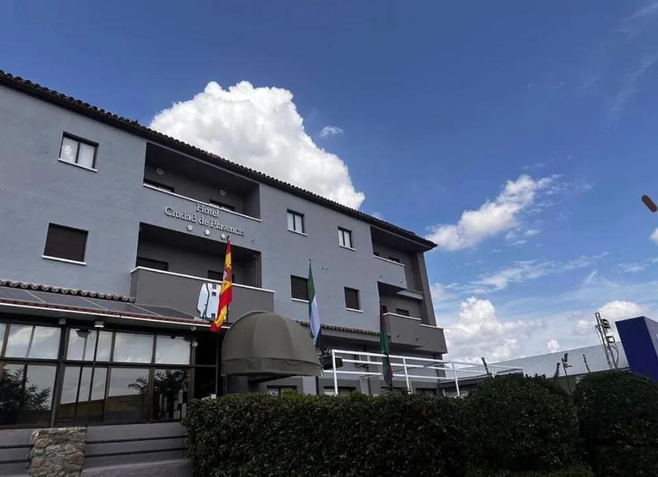 Property building in Hotel Ciudad de Plasencia